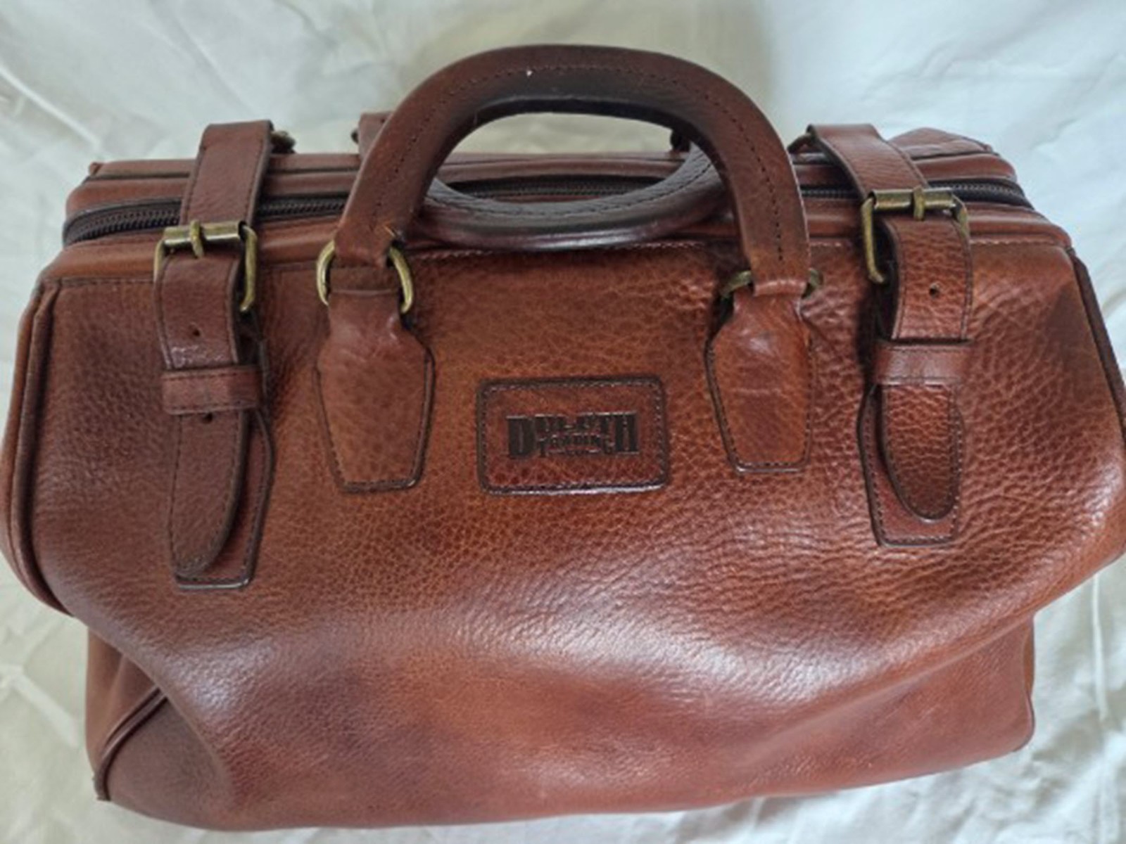 Duluth Trading Lifetime Leather Doctor Bag Brown Utility Duffle USA Full Grain