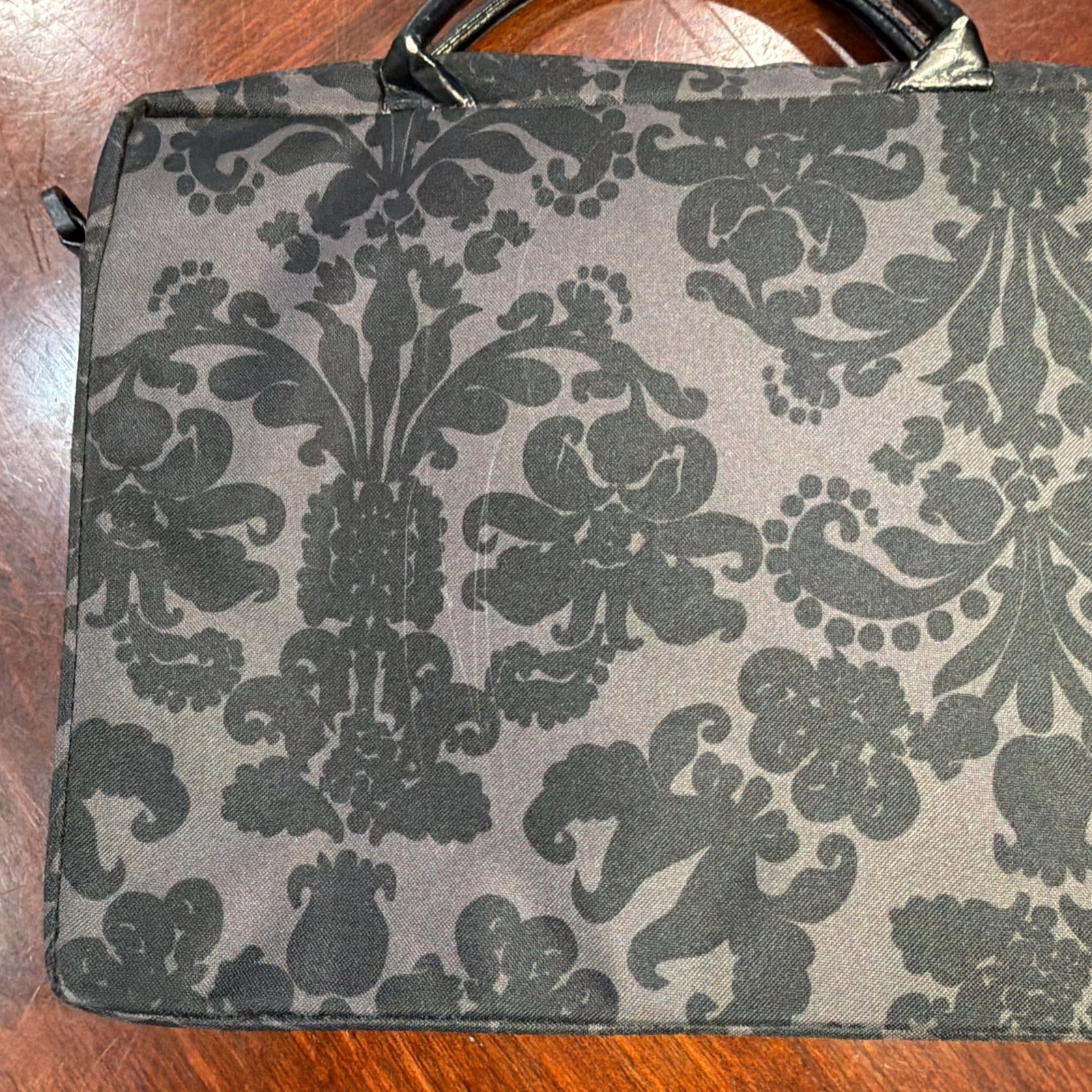 DENALI Women’s Padded Laptop Bag – See Description