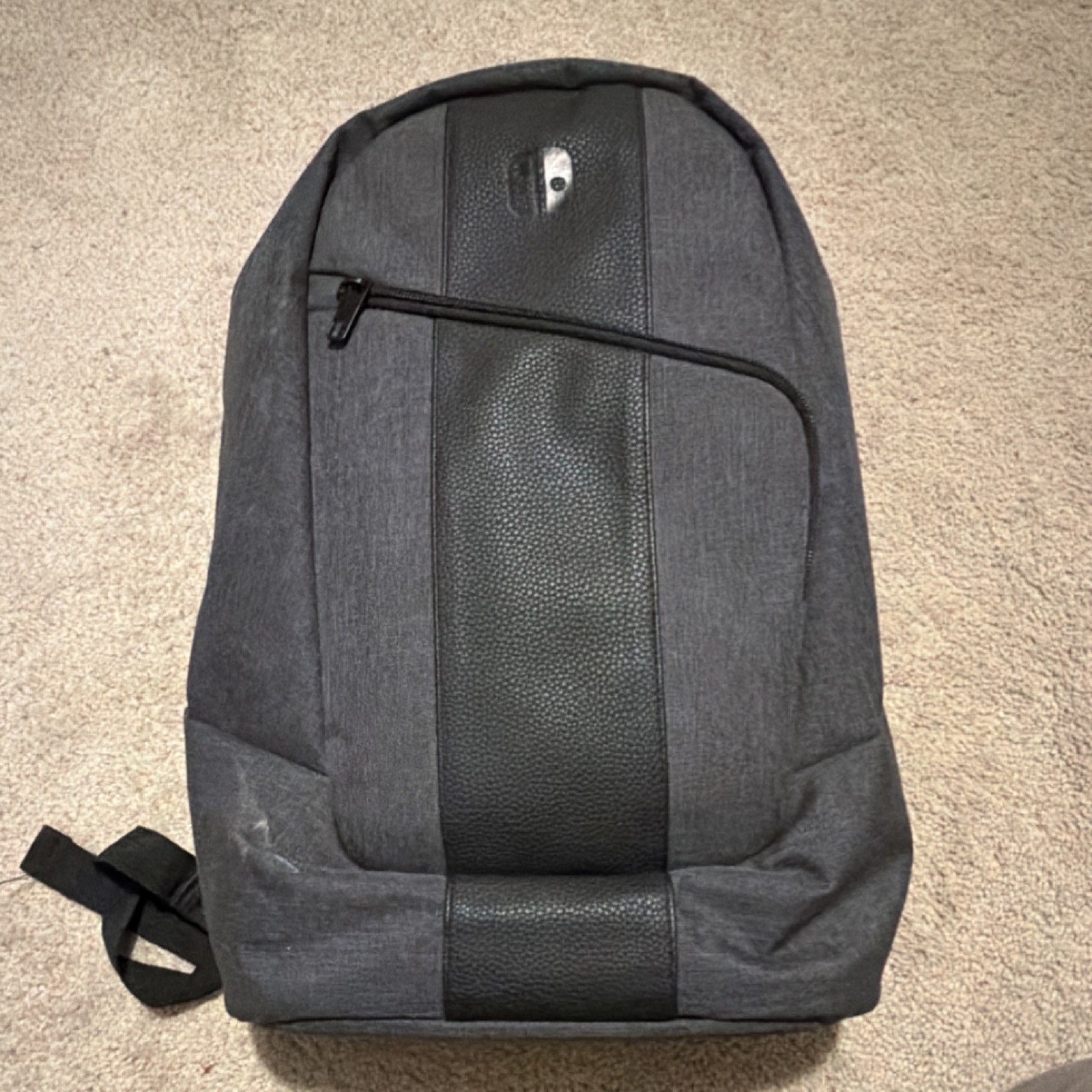 Nintendo Switch Gray/Black Backpack (Pre-owned)