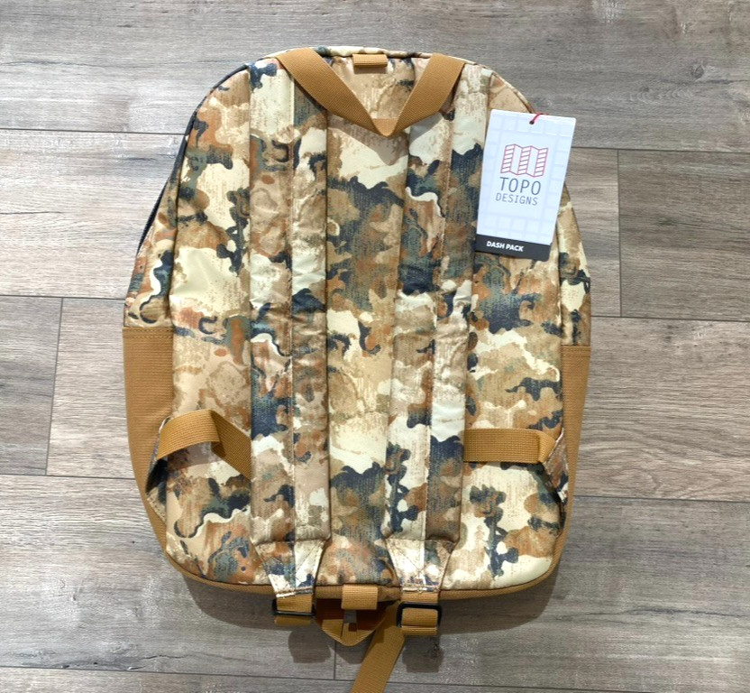 TOPO Designs Desert Camo Dash Pack Travel School Work Bag Backpack Camo