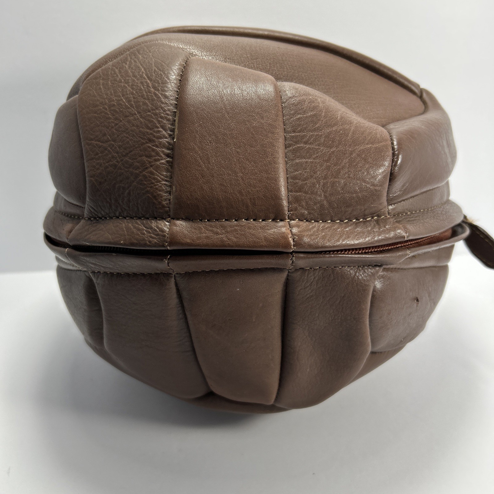 Portland Leather ‘Dublin’ Washbag in Vintage Football/Soccer Ball Style