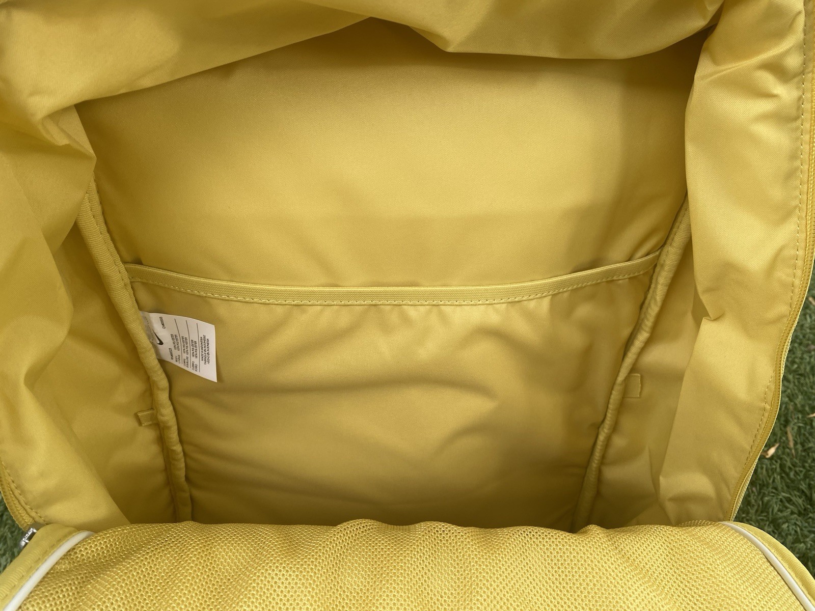 Nike Utility Speed Training 2.0 Backpack 27L Bag Saturn Gold/Ochre FN4106-700