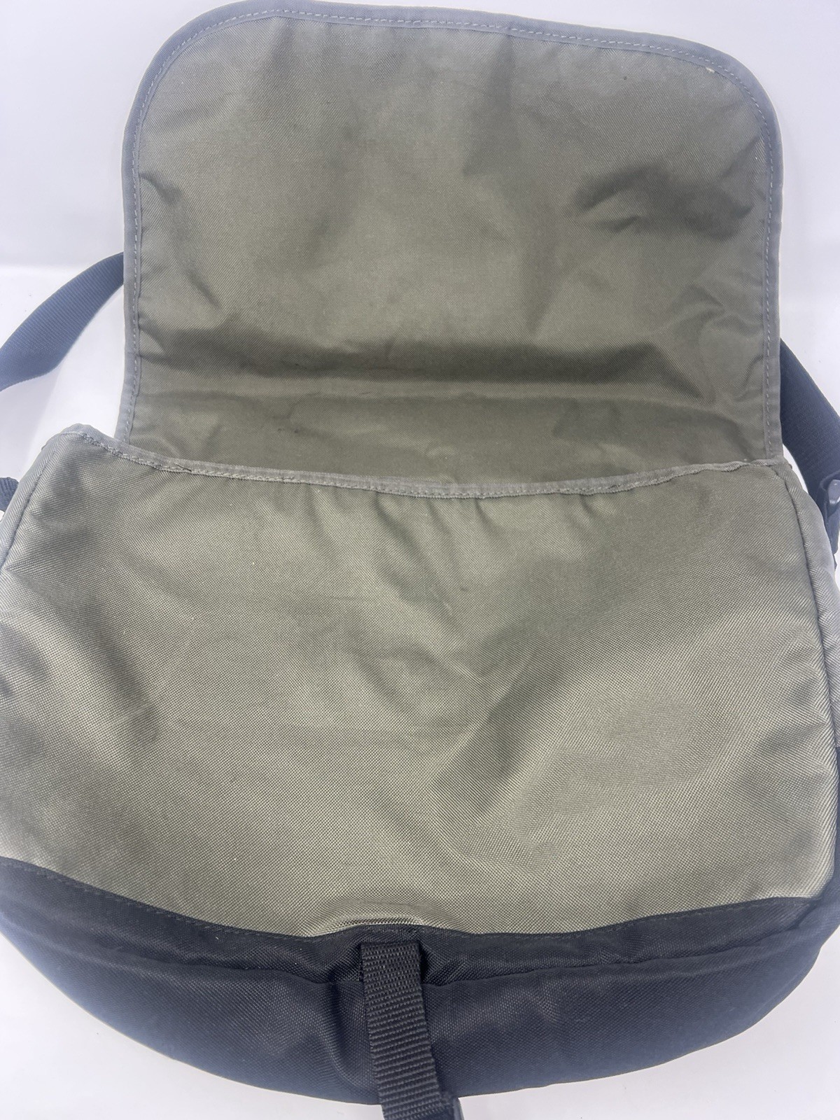 Timberland Dark Brown And Olive Green Messenger Bag With Inside Zipper Pockets