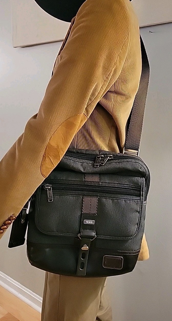 TUMI Alpha Bravo Crossbody Shoulder Bag Gray Brown Zip Flap 222304AT2