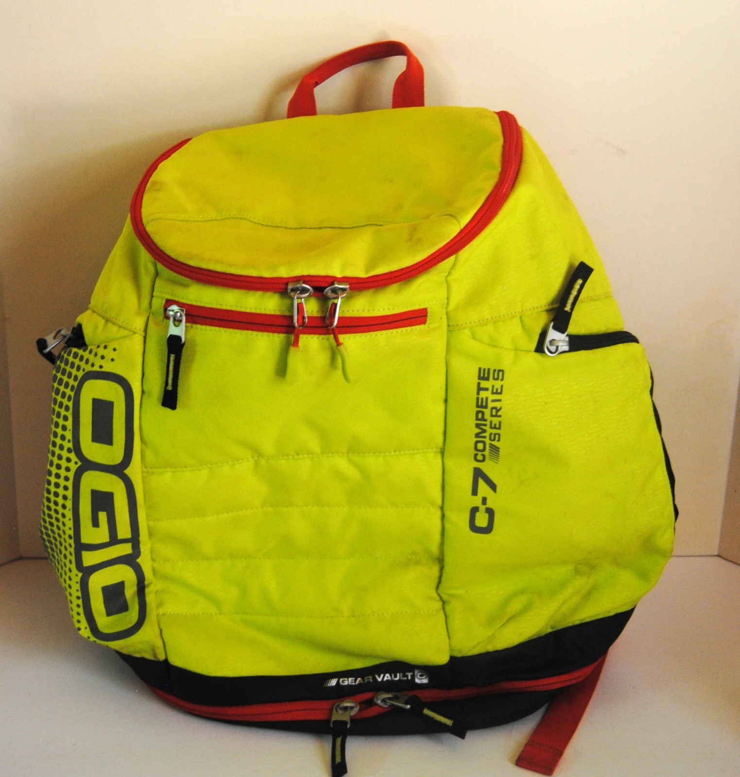 OGIO C-7 Compete Series Gear Vault Backpack