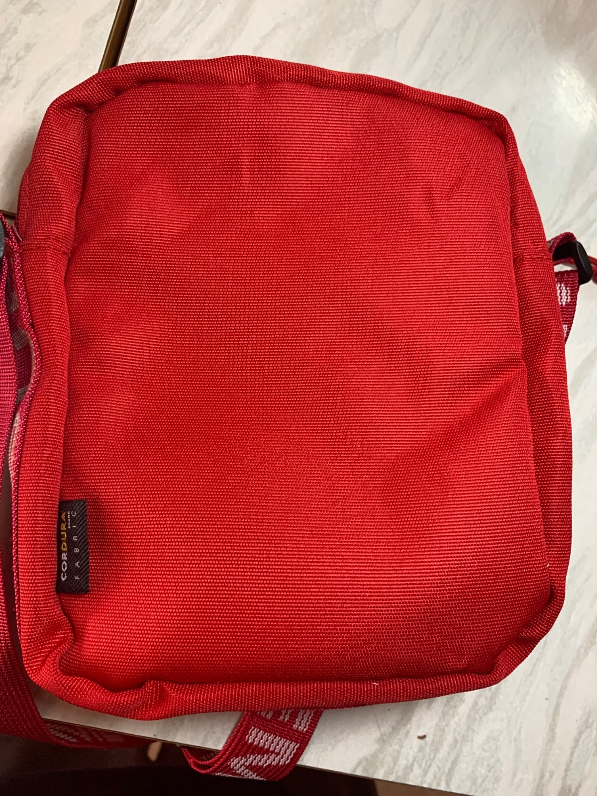 Supreme Shoulder bag red