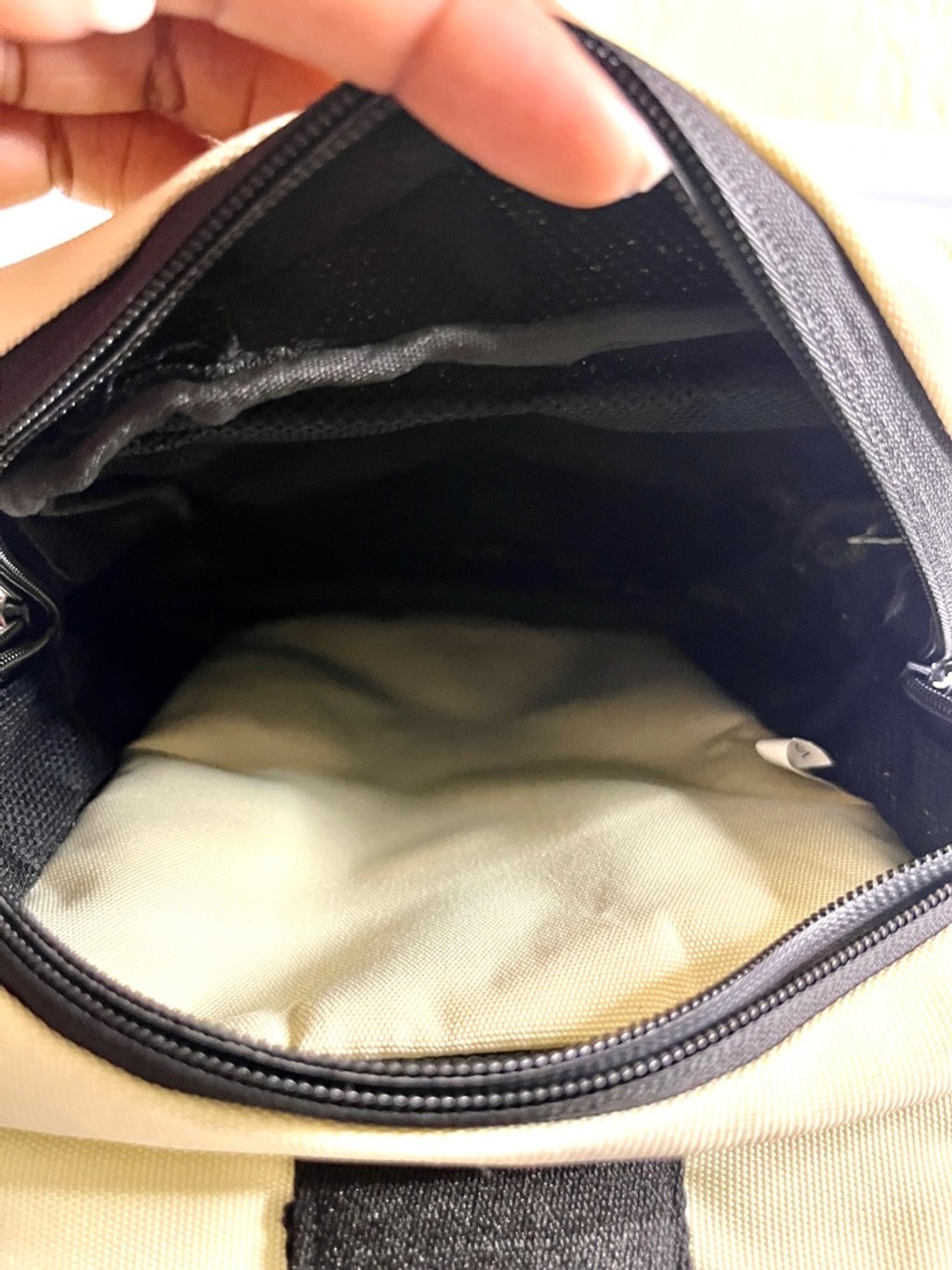 Cookies “Smell Proof” Rack Pack Over The Shoulder Sling Bag