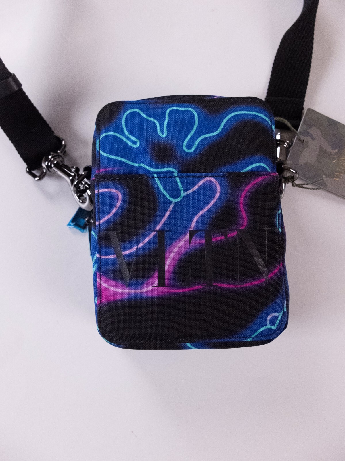 (NO CUSTOMS TAX) VALENTINO Garavani VLTN black neon camouflage small canvas bag