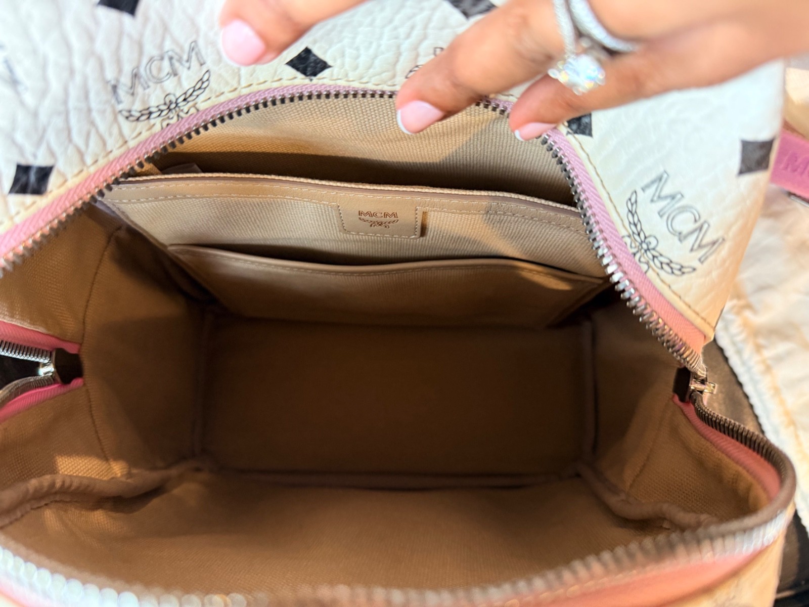 MCM Backpack Medium VISETOS Limited Edition- rabbit design