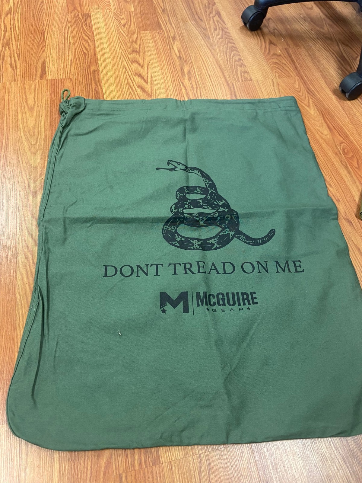 New 100% Cotton Barracks Laundry Bag “Don’t Tread On Me”