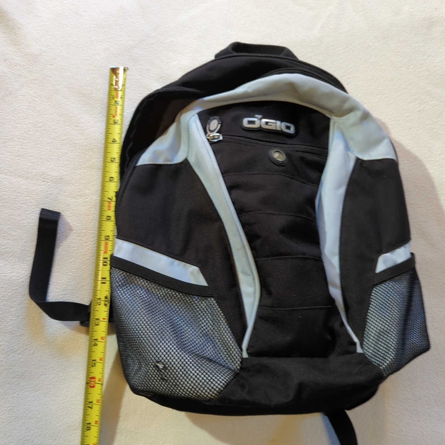 Ogio Backback Vega Black/ Gray With Audio Port Tech Bag Tablet Laptop