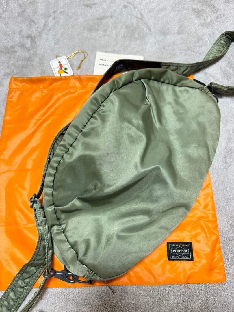 Authentic PORTER Yoshida Bag Shoulder Crossbody 20cm x 34cm x 9cm Black Nylon Un