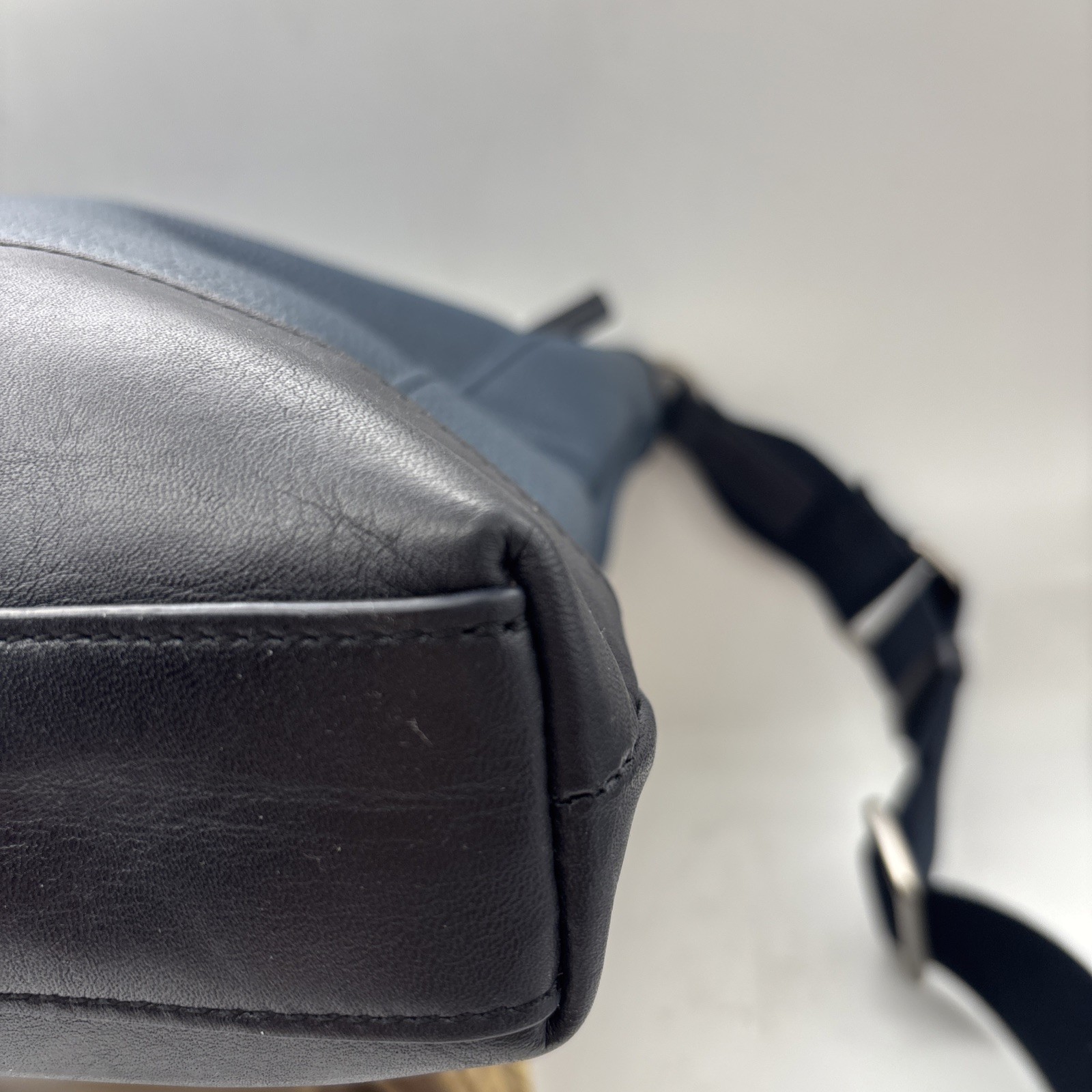 NWT COACH CLASSIC CAMDEN TECH LEATHER FILE MESSENGER BAG CROSSBODY BAG F71341