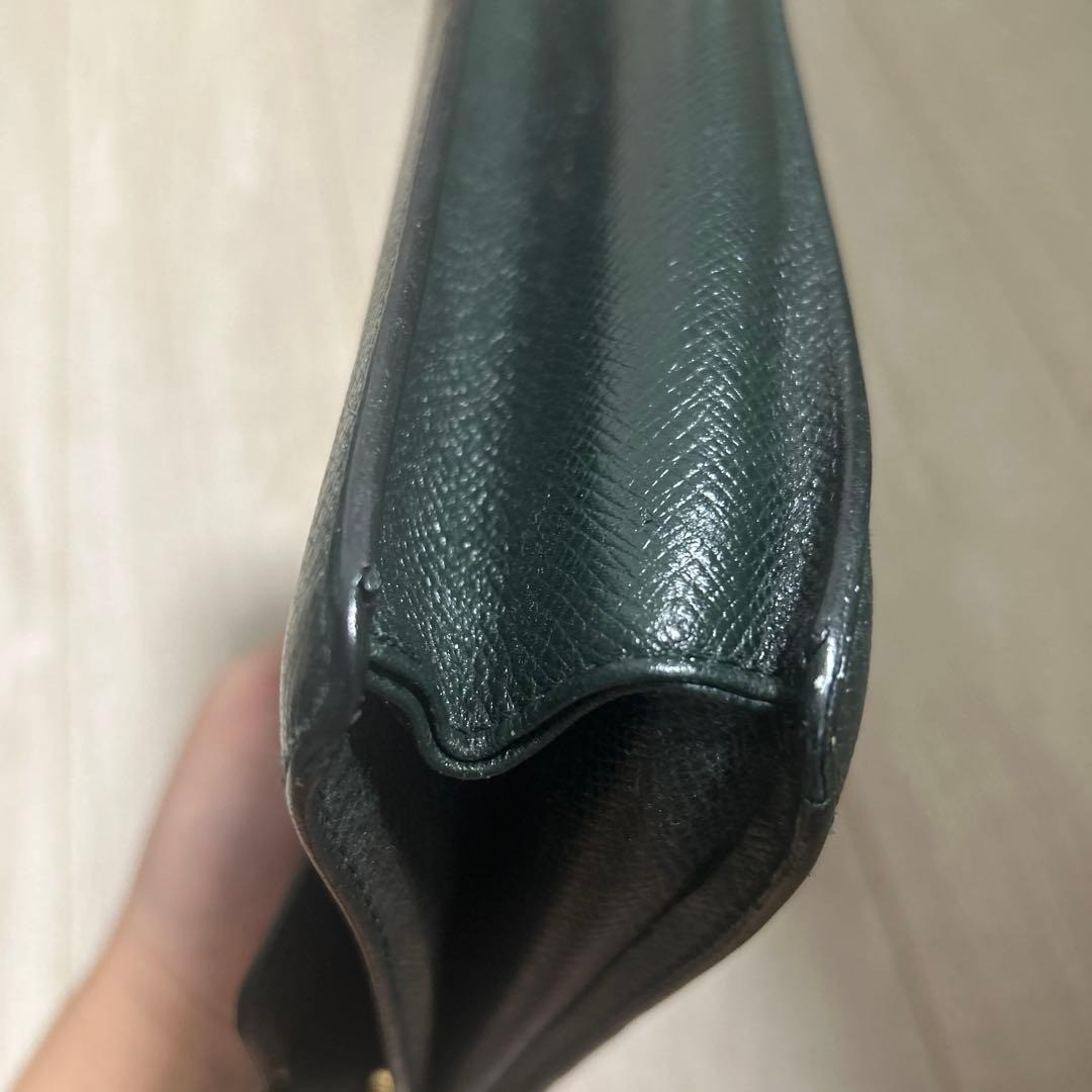 Authentic Louis Vuitton Taiga Clutch Bag Second Bag green leather made in Spain