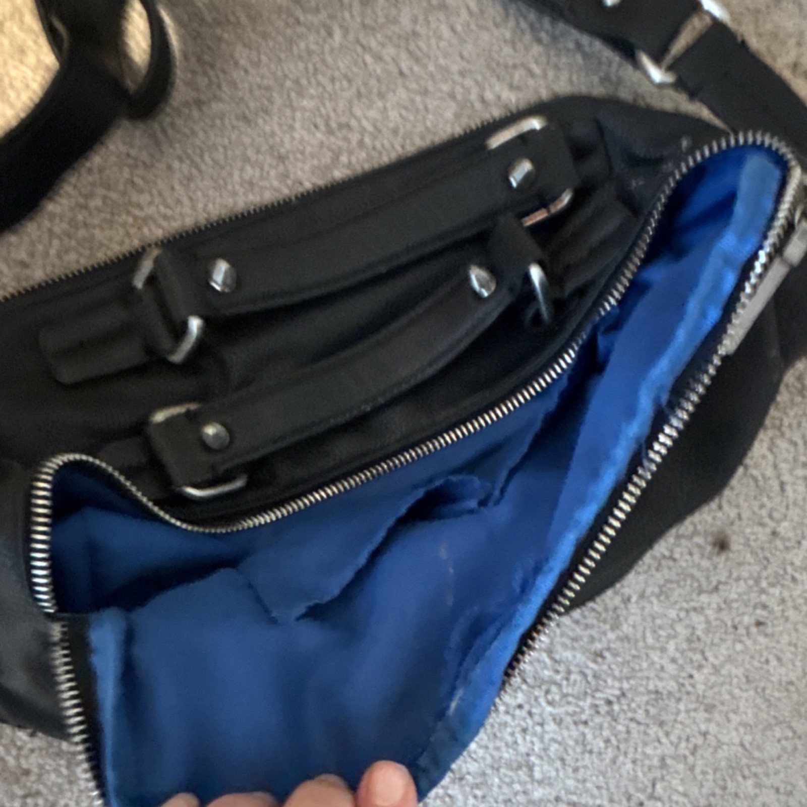 Black Shoulder Bag with Zip Closure