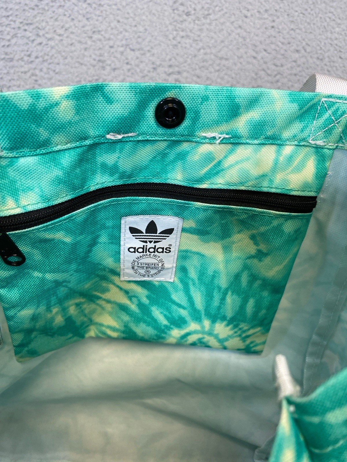 Adidas Bag Trefoil Green Tie Dye 11 x 14 x 4.5 Inner Outer Pocket