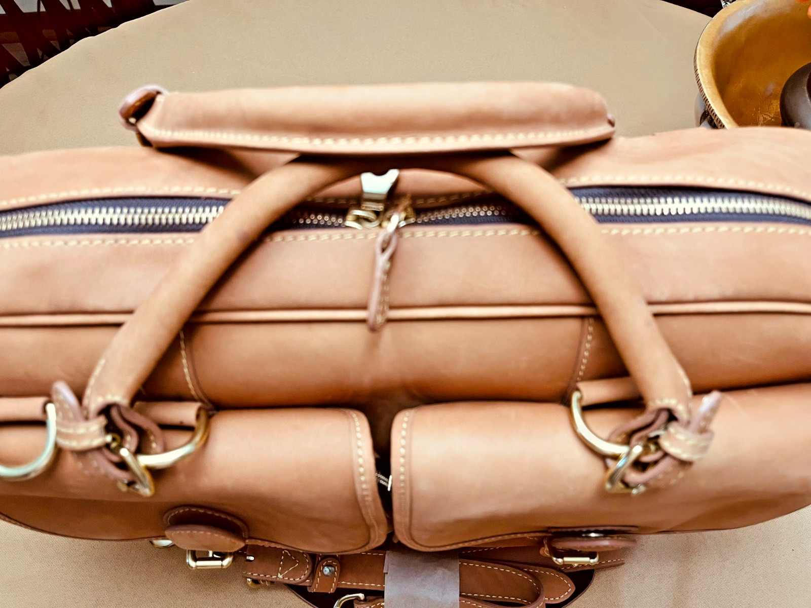 MULHOLLAND Rustic Tan Heavy Saddle Leather Briefcase / Messenger Bag – USA