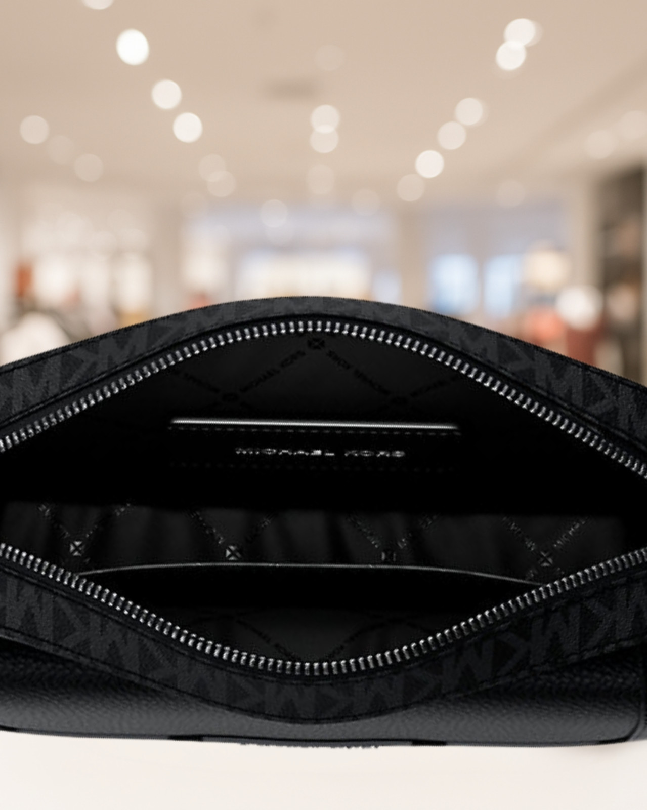 Michael Kors Cooper Men Medium Leather & Logo Flap Camera Crossbody Bag Black