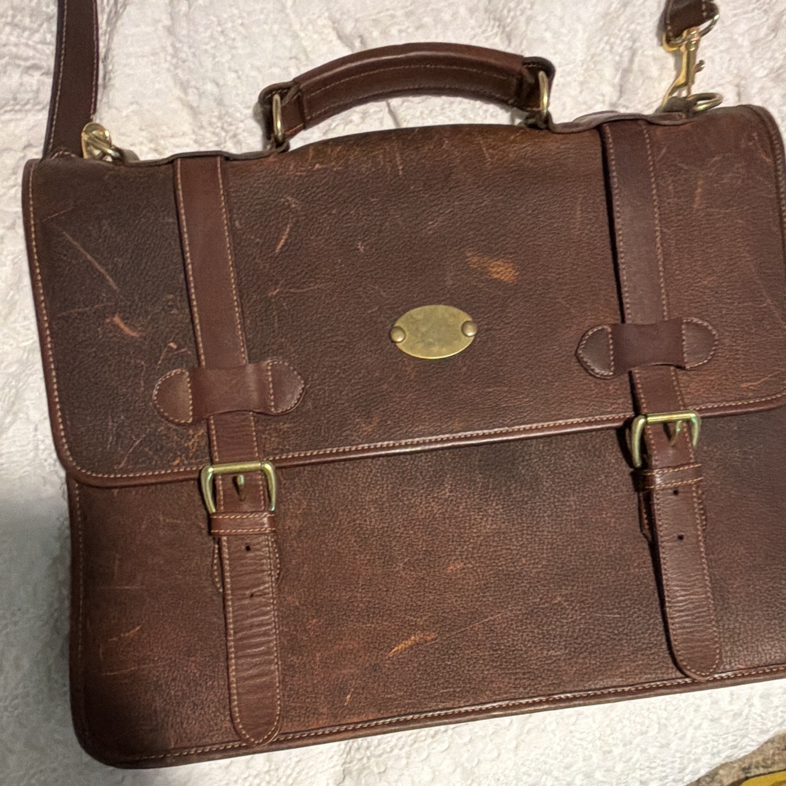 Orvis Brown Men’s Briefcase/Document Case Buckle Closure Crossbody Pockets