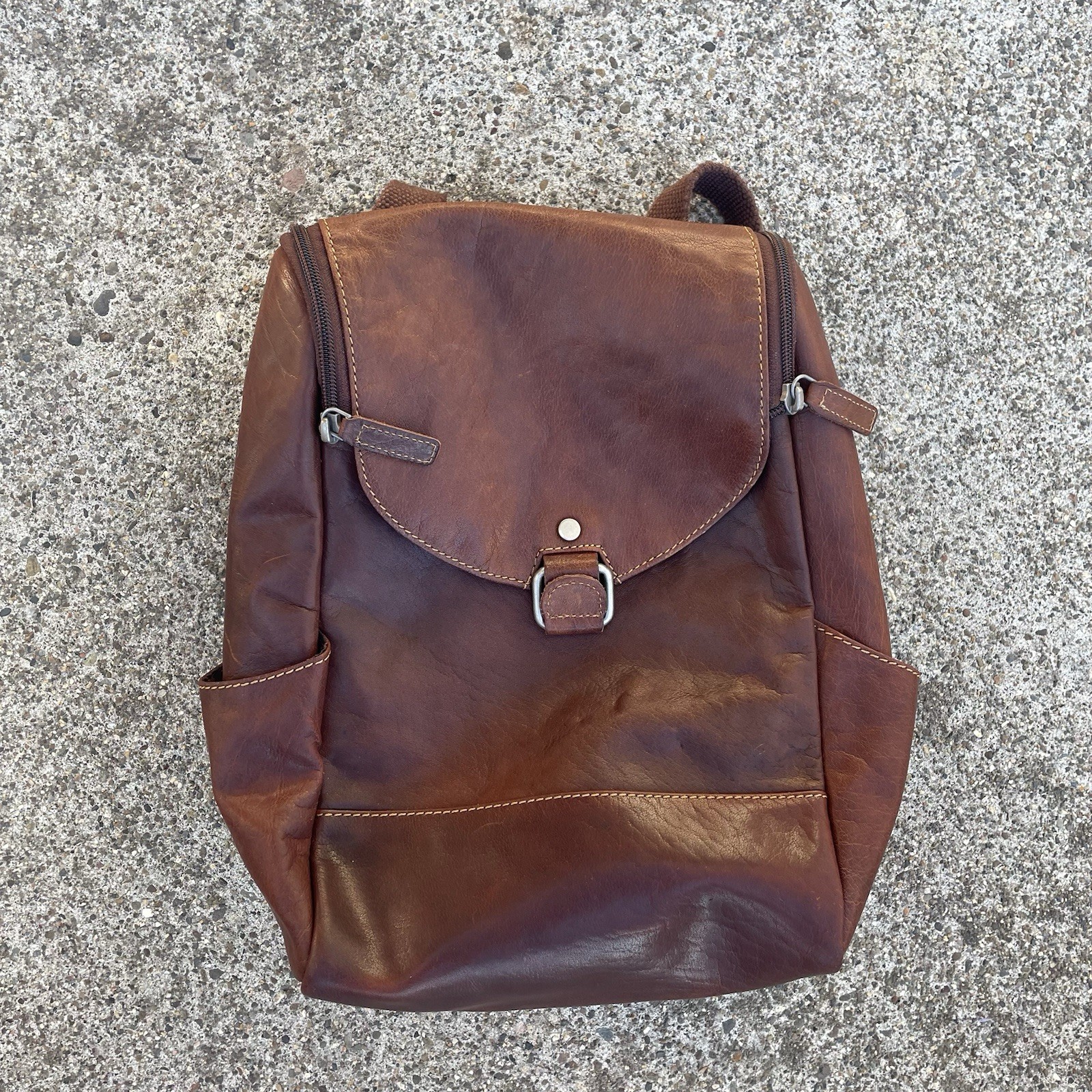 JACK GEORGES Unisex Backpack Voyager Convertible Brown Buffalo Leather