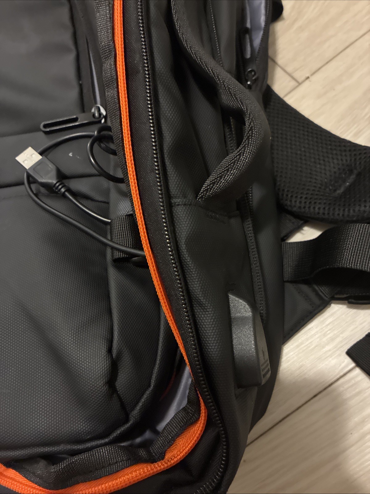 Labtop Bag With USB Charger