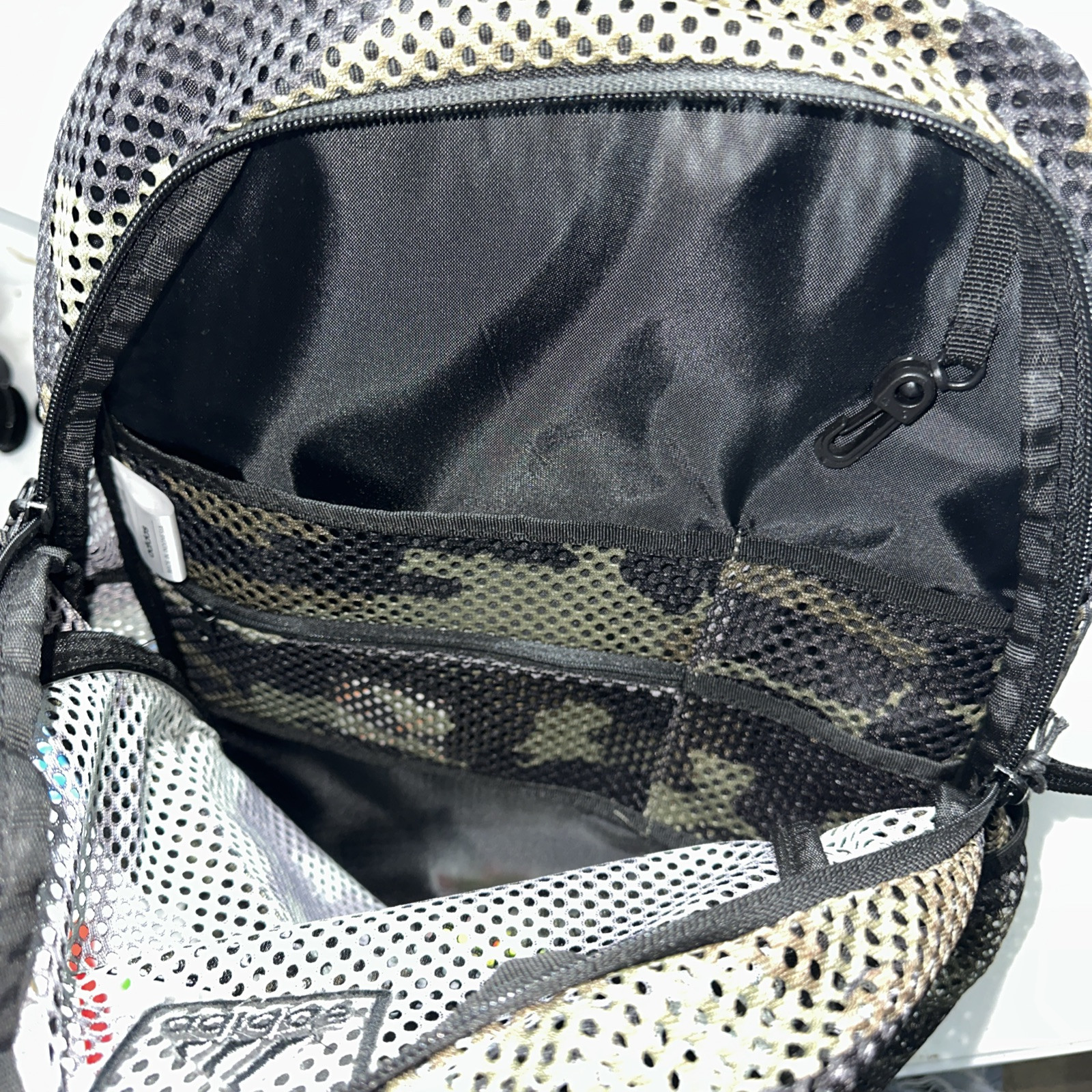 Adidas Hermosa 2 Mesh Backpack Camouflage Green Black Mesh, New With Tag. (17)