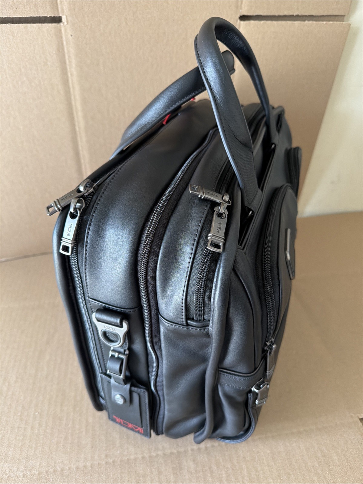TUMI Alpha 3 Expandable Organizer Laptop Briefcase Leather 117231 1041 9603141