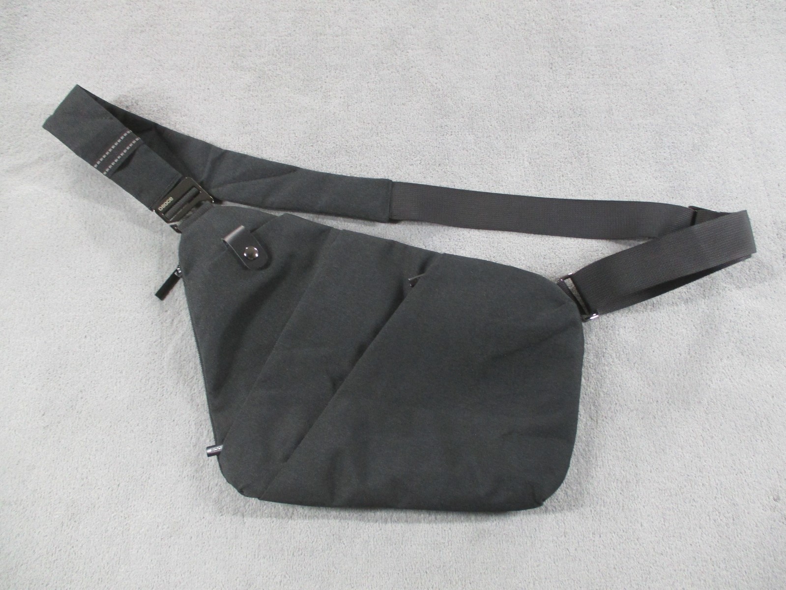 Osoce Men’s Messenger Bag Crossbody Bag Anti-theft Bag Casual Travel Black GUC