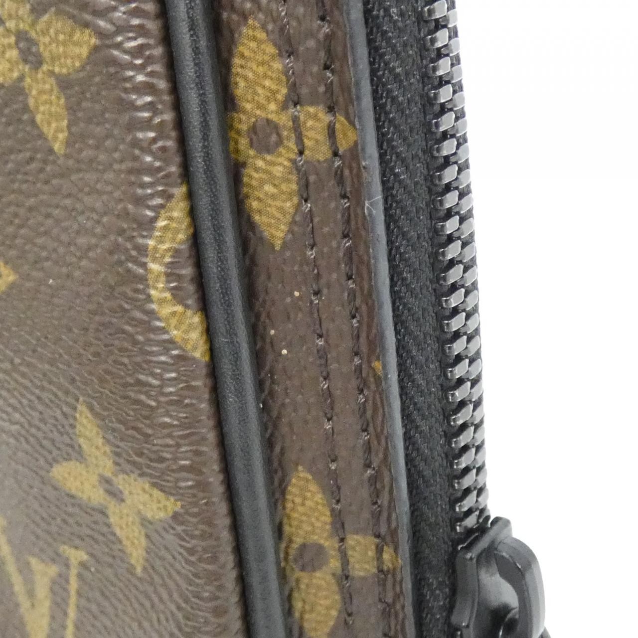 Authentic Louis Vuitton Monogram Solar Powered Ray Utility Side Bag M44477 S…