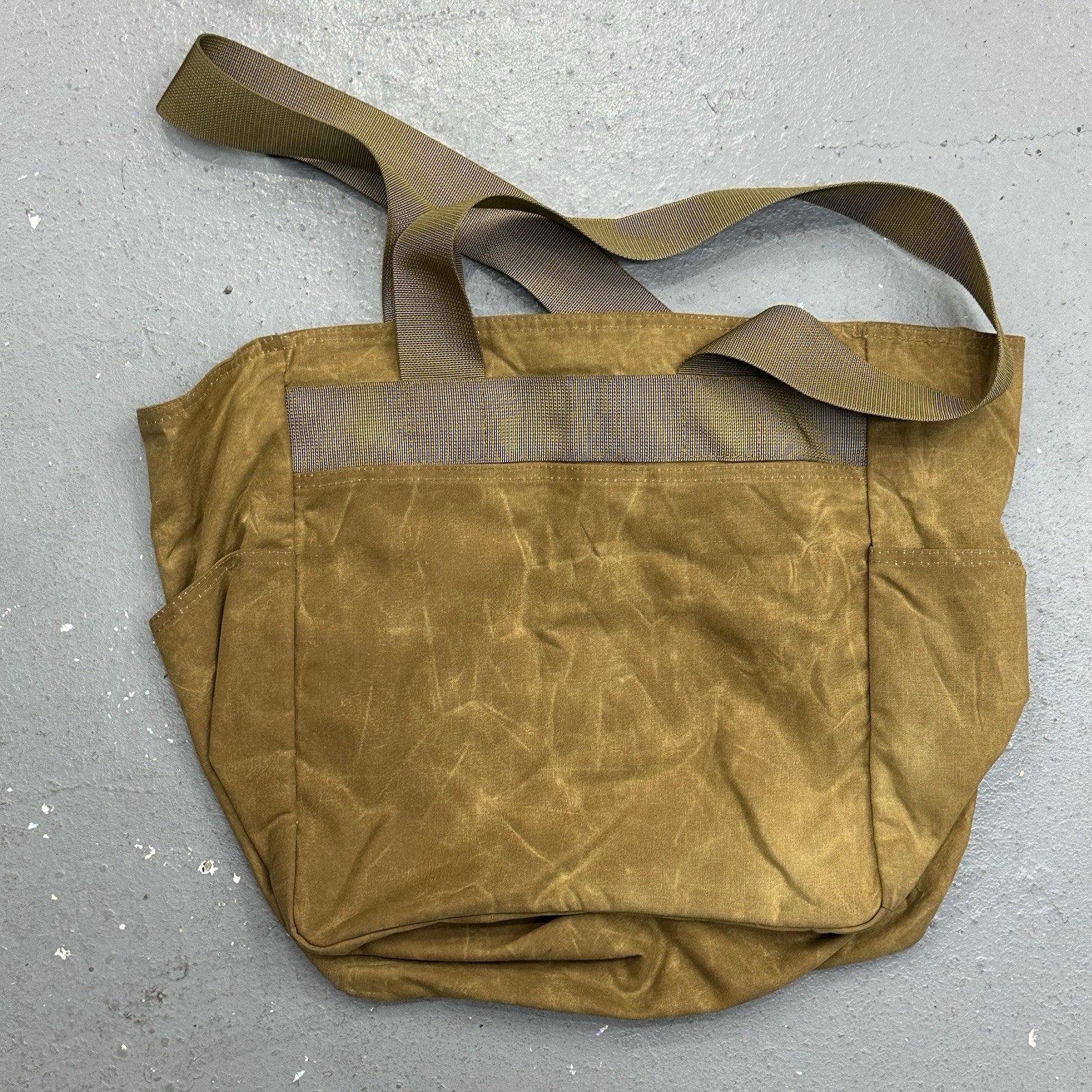 Filson Tin Cloth Tote Bag Brown Oil Cloth Cotton Sutton Bay Shoulder Handles