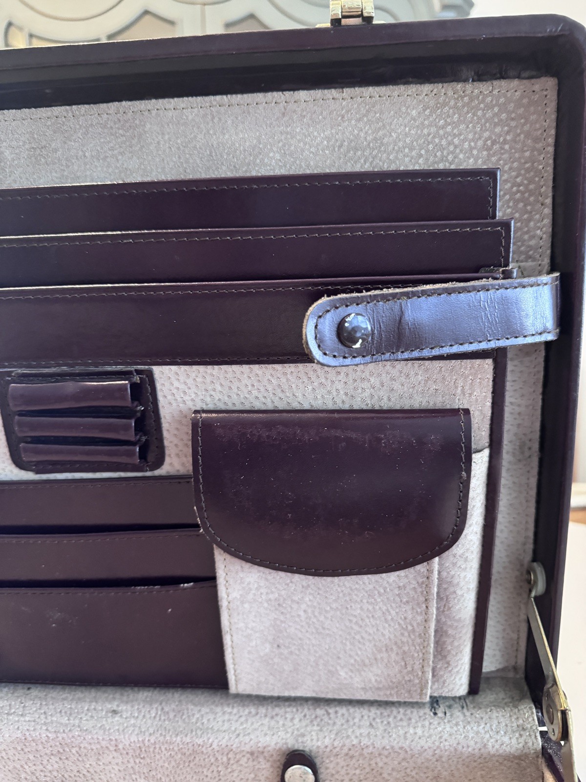 VTG Mallard Top Grain Leather Briefcase Attache Case Combo Lock Brown Burgundy