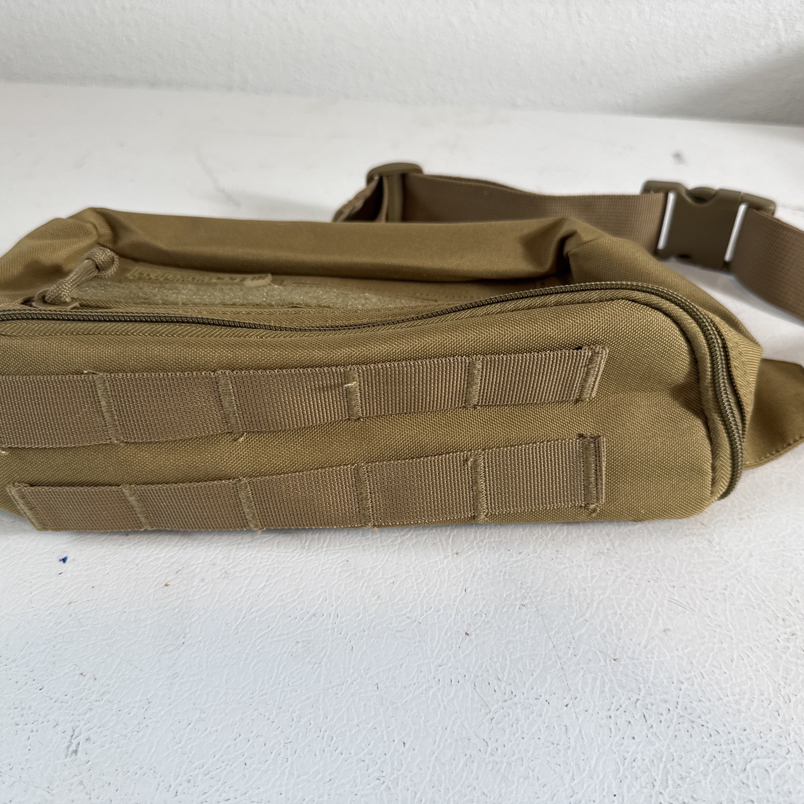 HIGHLAND TACTICAL Butt Pack Mobility Waist Fanny Pack Tactical CCW Dark Desert