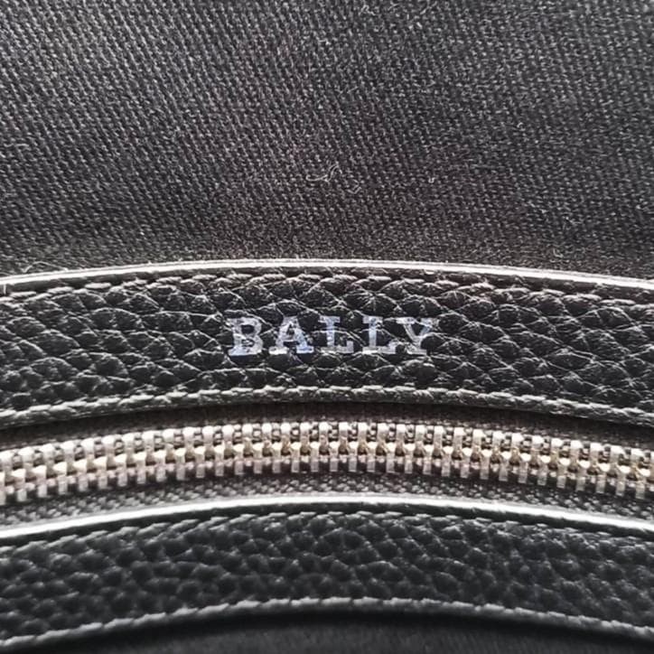 Authentic Bally Crimony Leather Tote Bag A4 Black Business Style 32cm x 50cm