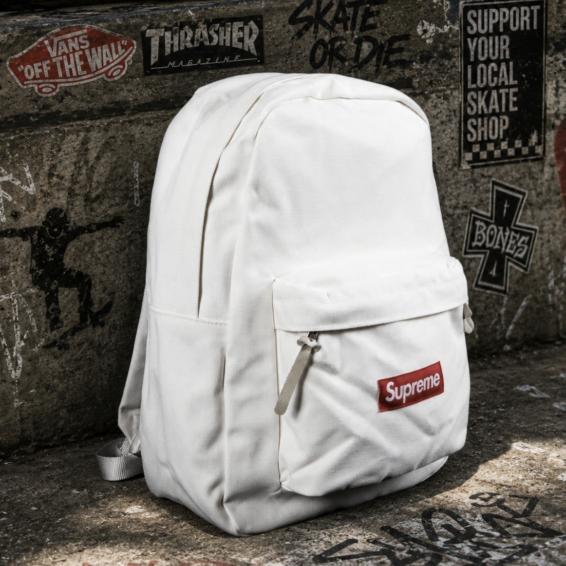 FW20 SUPREME CANVAS BACKPACK WHITE BOX LOGO NEW