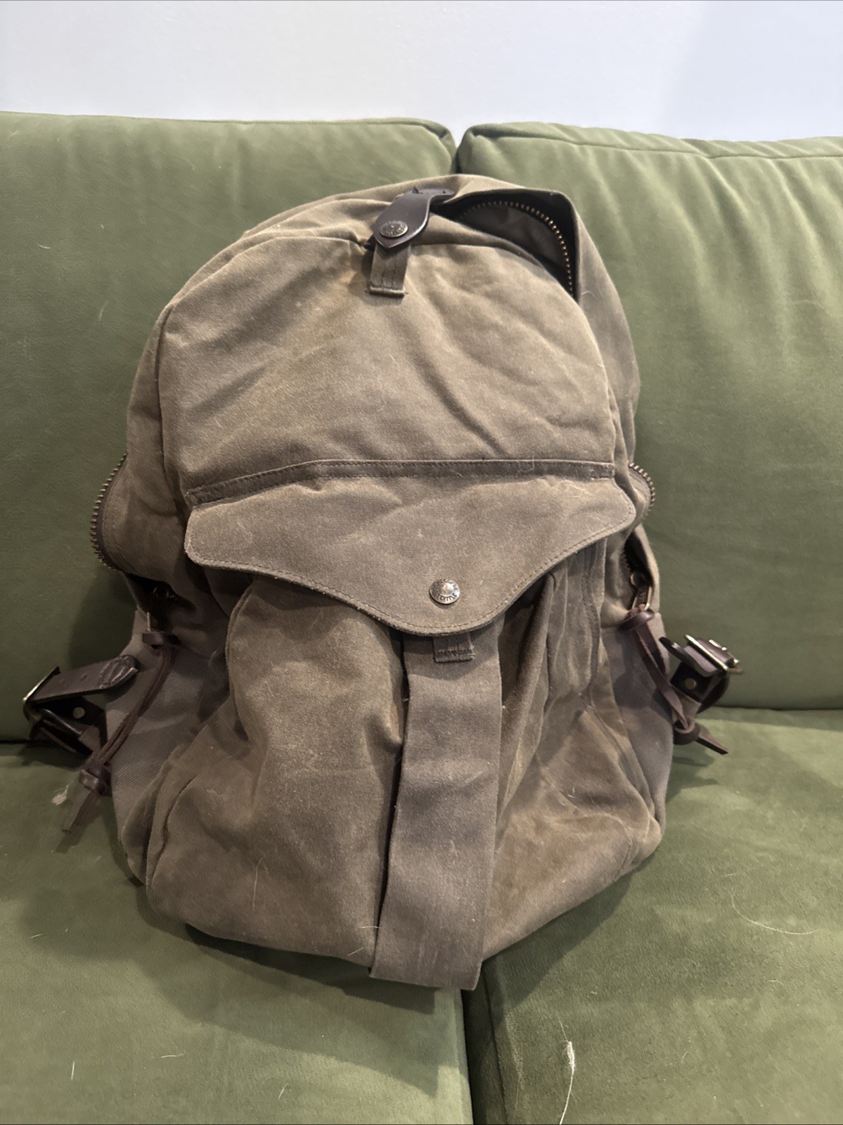 FILSON Journeyman Backpack in Otter Green 23L Pre-Owned