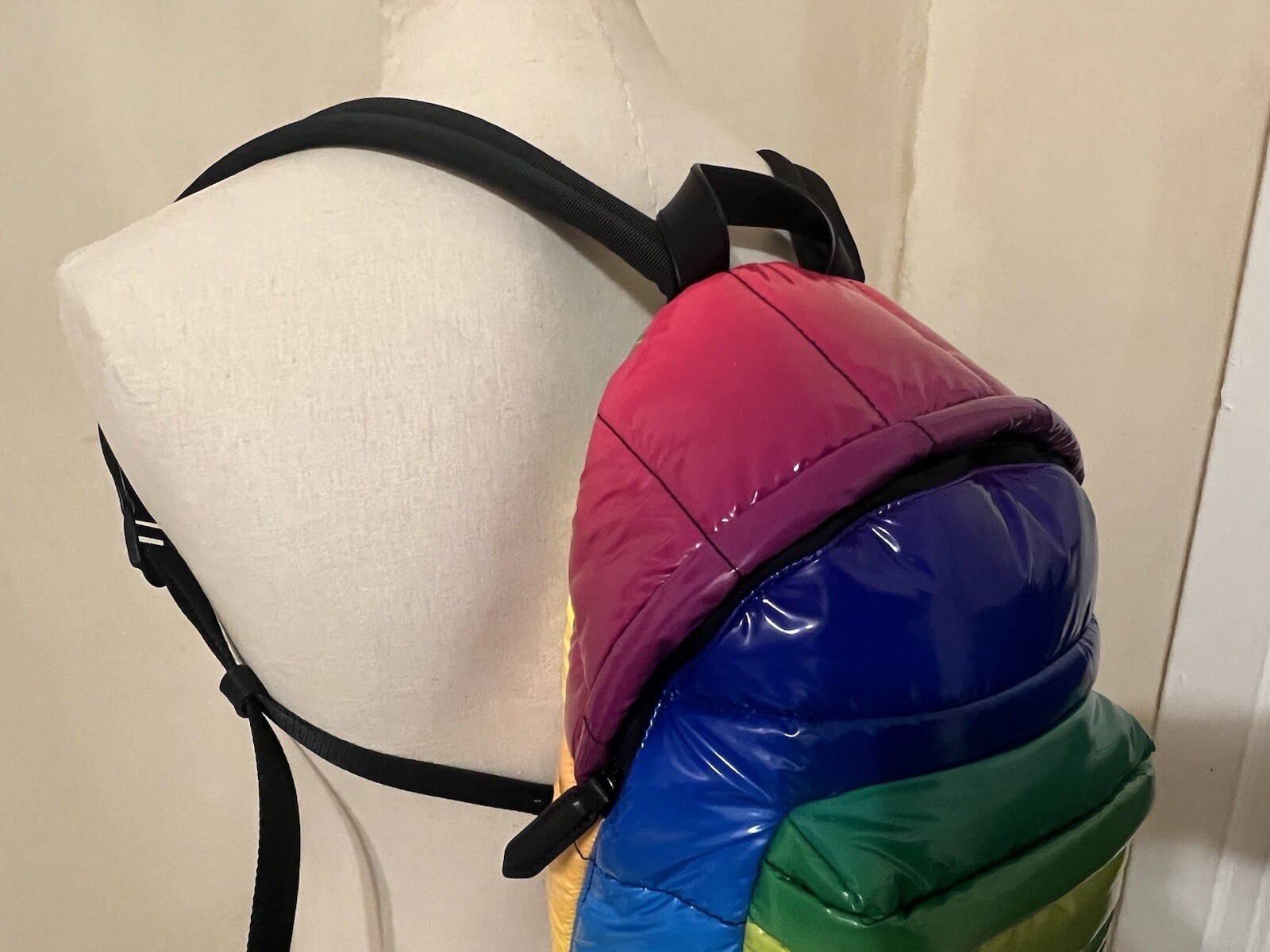 DSQUARED² VERY RARE RAINBOW MULTICOLOR PUFFER SIGNAGTURE SMALL BACKPACK D2