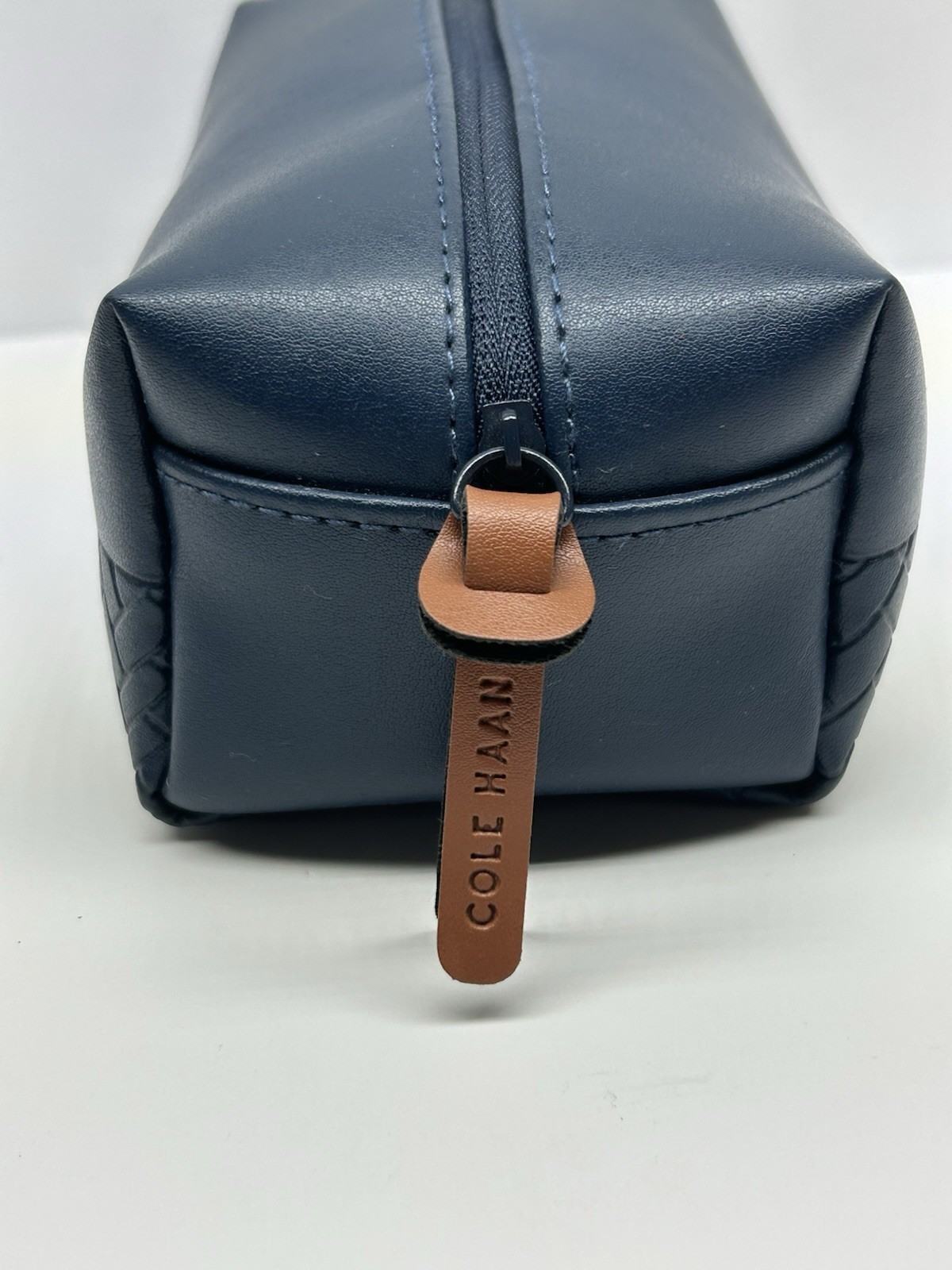 Cole Haan American Airlines Blue Amenity Cosmetic Shave Bag Travel Dopp Makeup