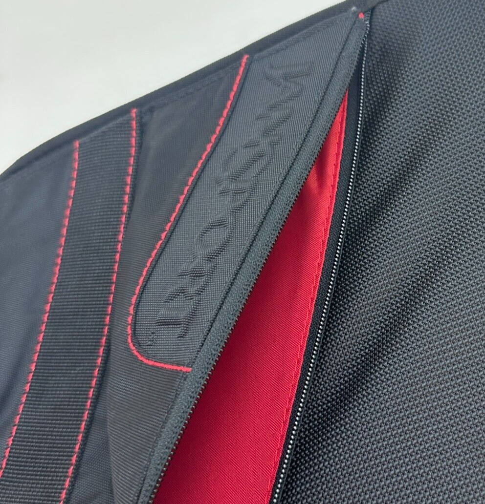 JanSport Messenger Shoulder Bag First Class 15” Laptop 10×14.7×1″ Carrier New
