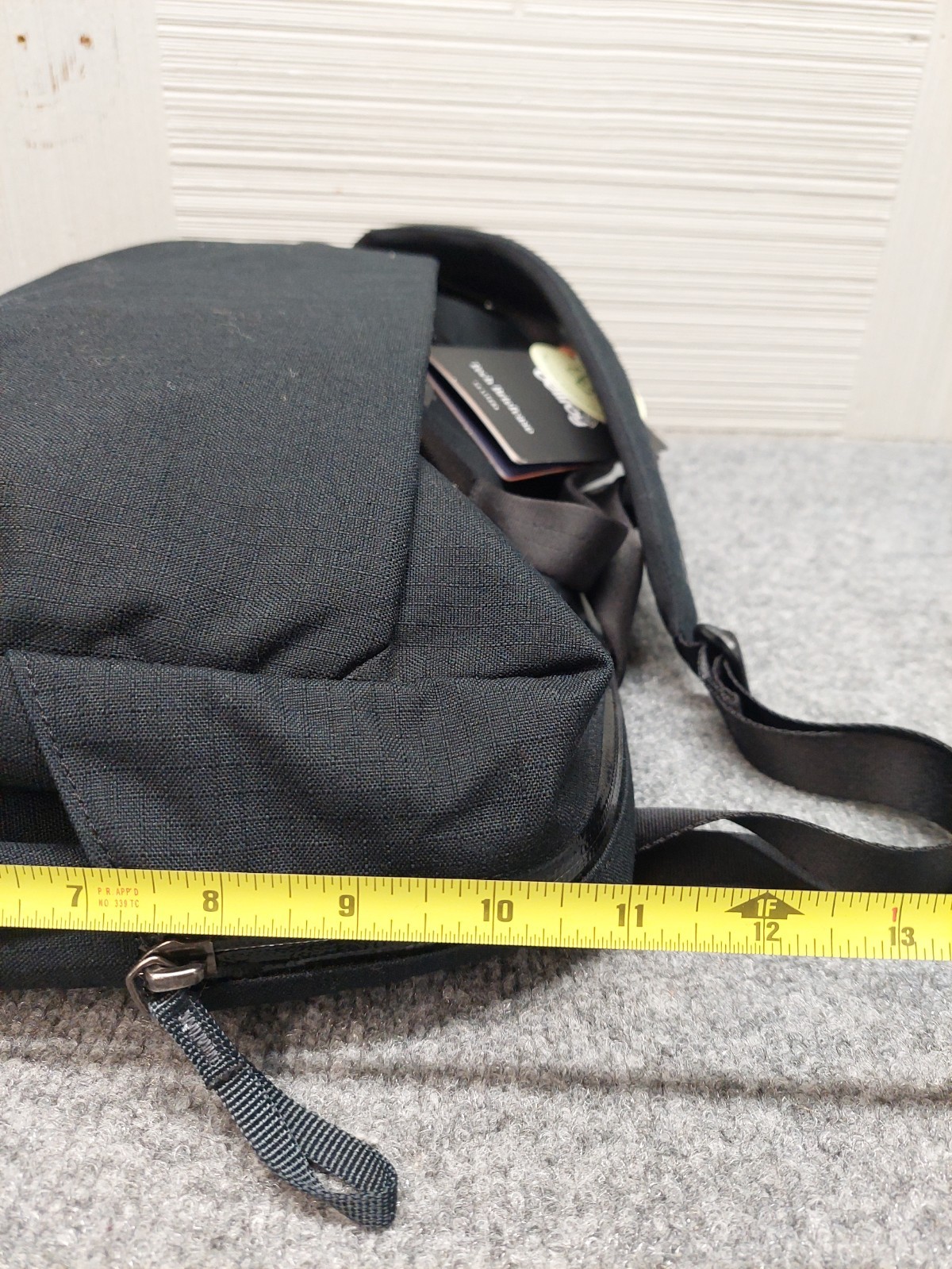 Bellroy Men Laptop Bag Black Reactangular Medium Shoulder Strap Pockets Casual