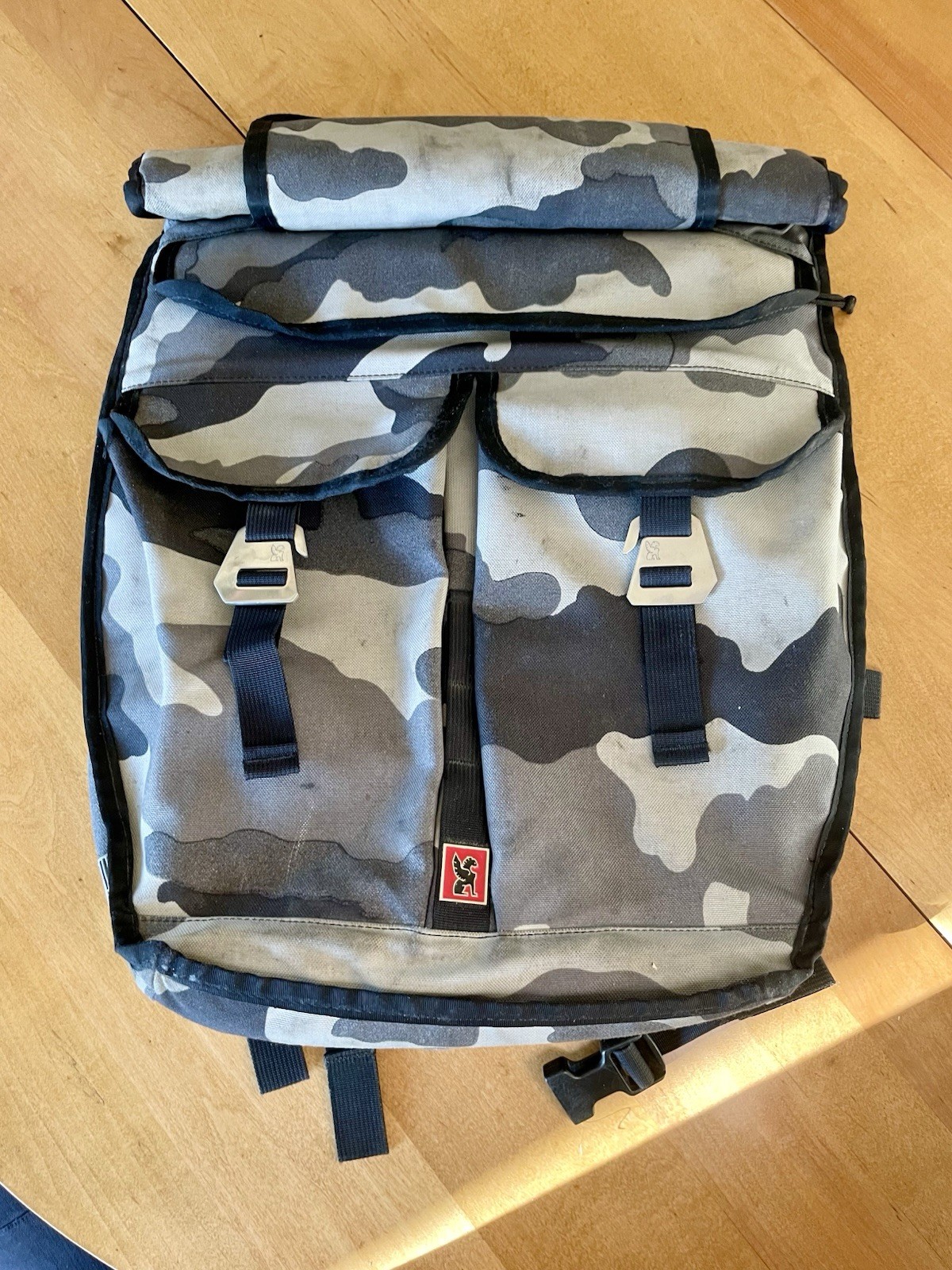 Chrome Industries Orlov Reflective Camo Bike Messenger Backpack 2013