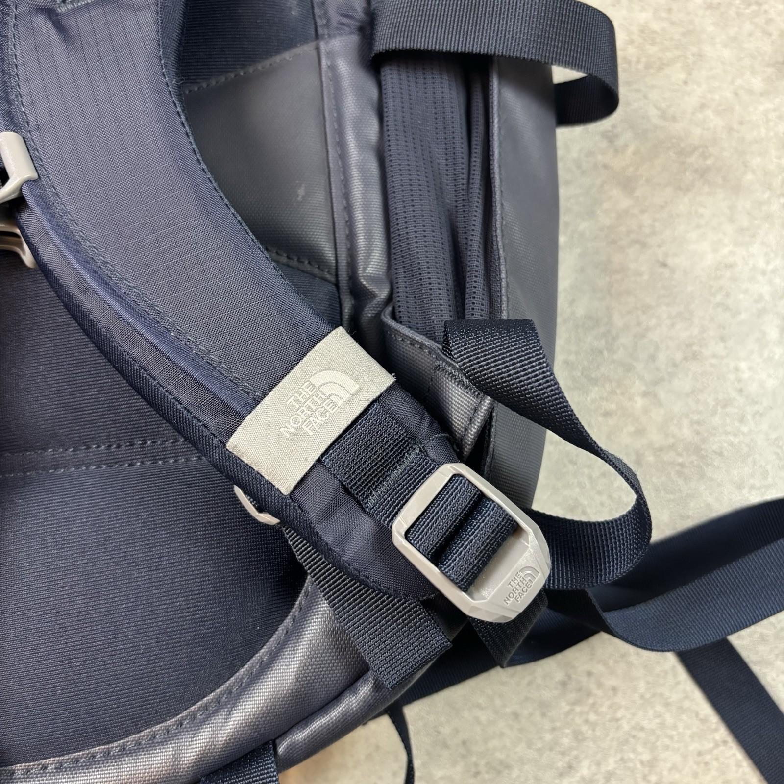 THE NORTH FACE Surge Laptop Backpack, TNF Navy/TNF Black, OS – GENTLY USED