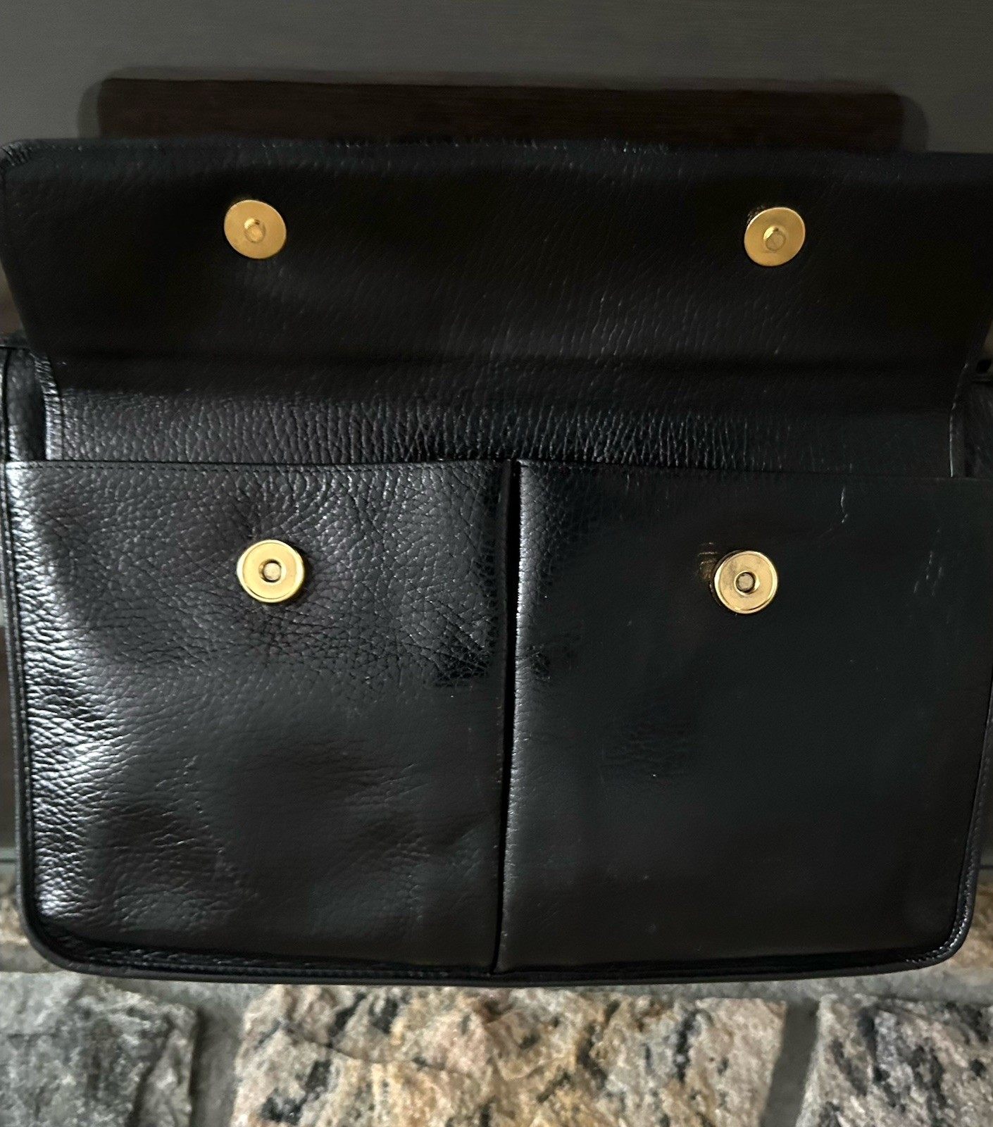 Gianni Versace Clutch Bag Unisex Pebbled Leather Pouch Medusa Zip Pockets Black