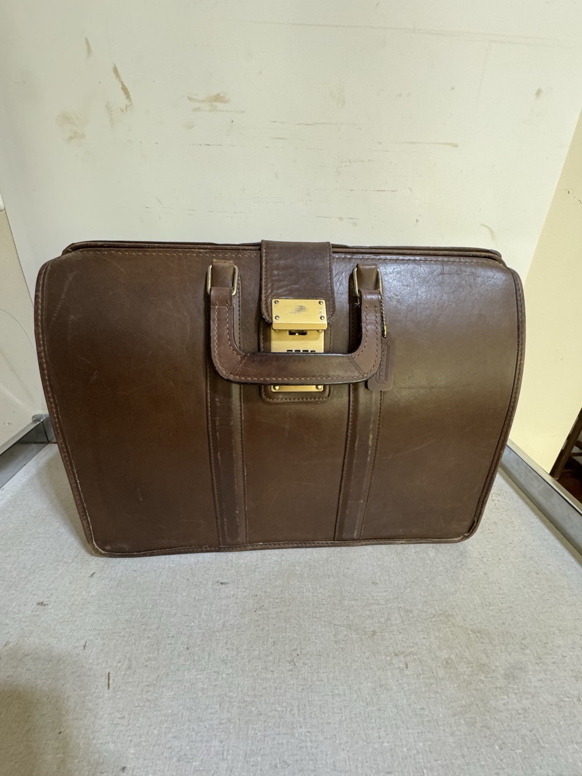 Rare Coach Briefcase Leather British Tan Doctor Bag Vintage 5420 Gladstone Lock