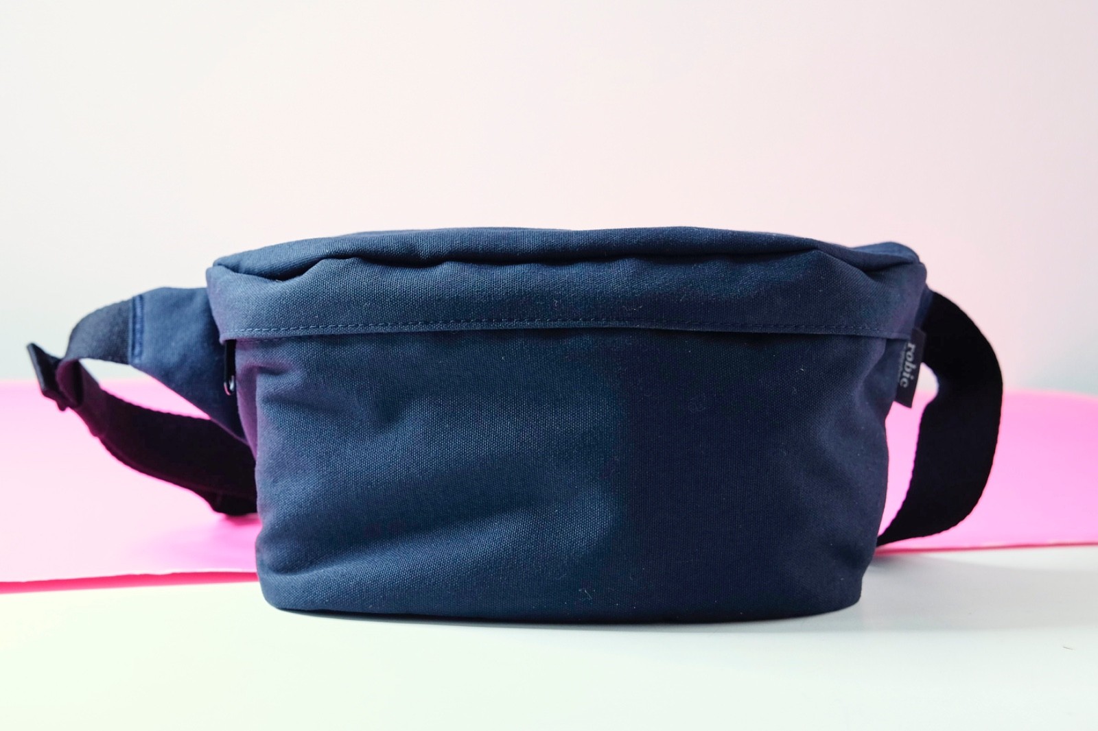 Uniqlo Robic Fanny Waist Pack Belt Bag Single Strap Backpack Black 423483