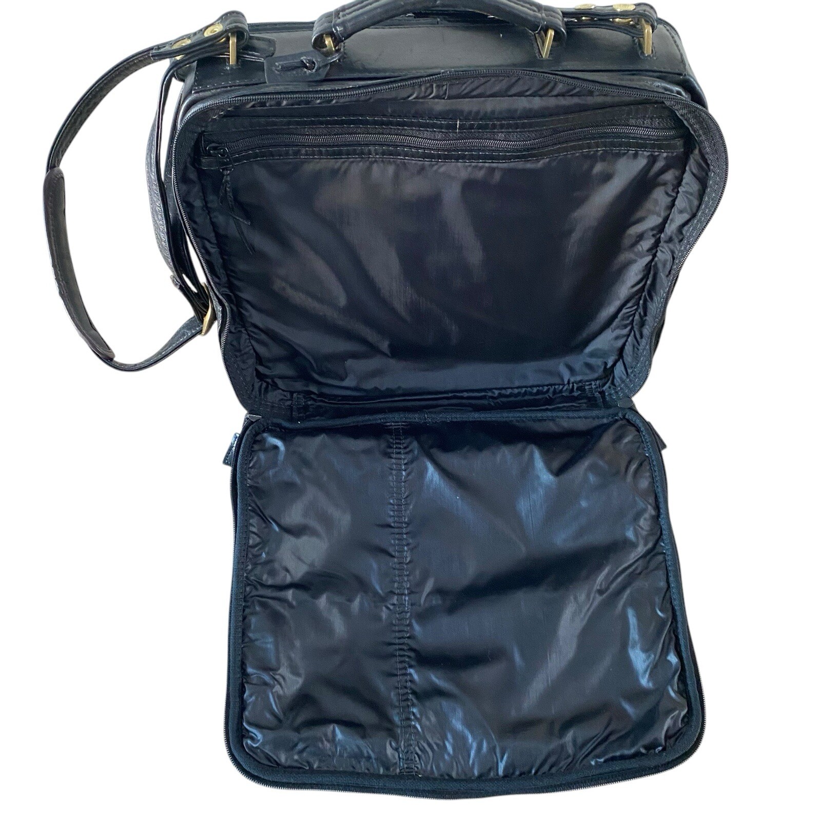 Land VTG Leather Bag Black Travel Business Carry On Shoulder Strap Zip Around