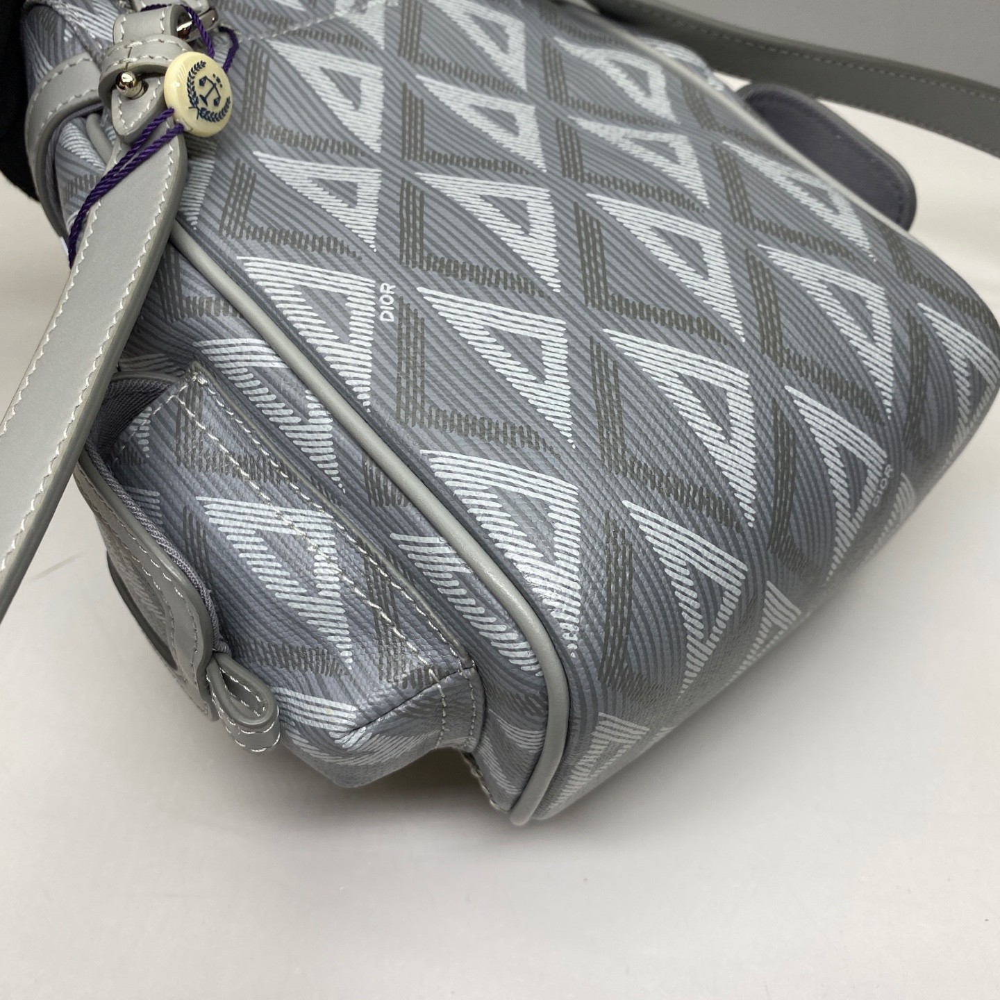 Dior Pre-Owned Authentic Dior Hit The Road Crossbody Bag Grey 17.5x9x18.5cm