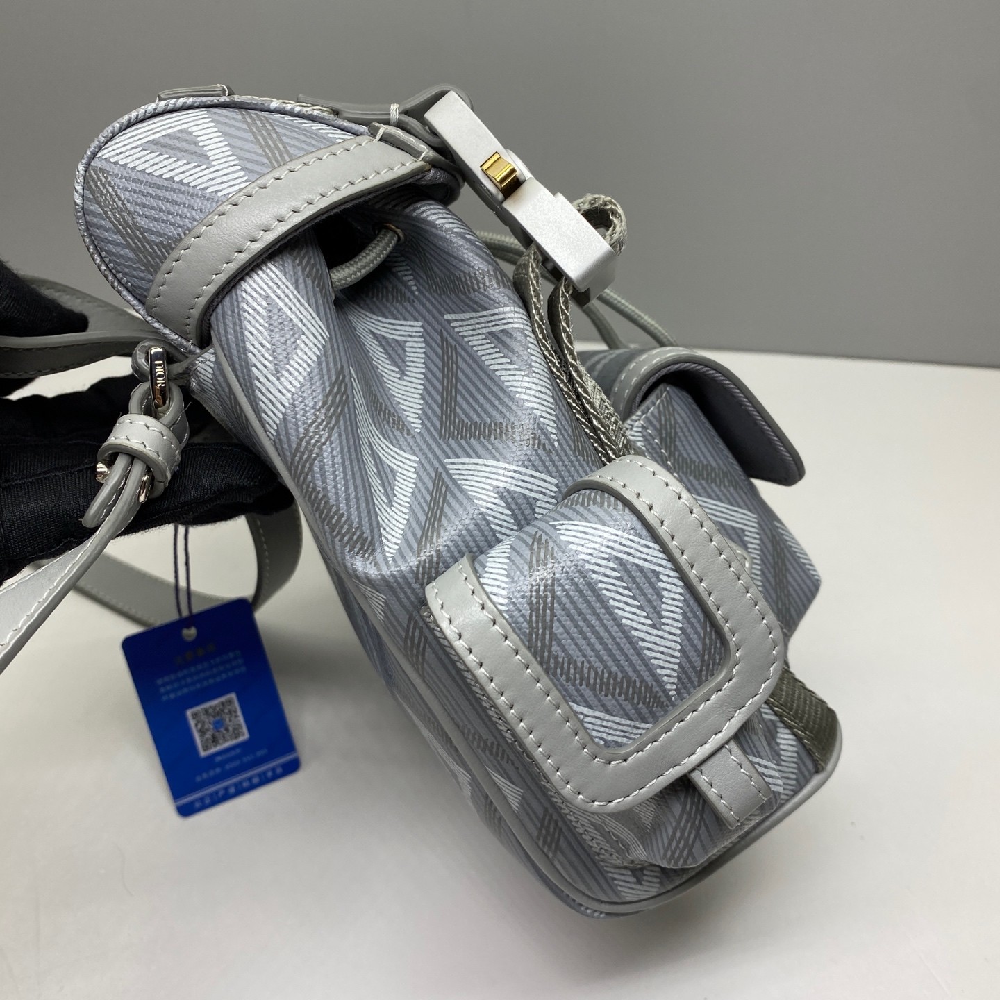 Dior Pre-Owned Authentic Dior Hit The Road Crossbody Bag Grey 17.5x9x18.5cm