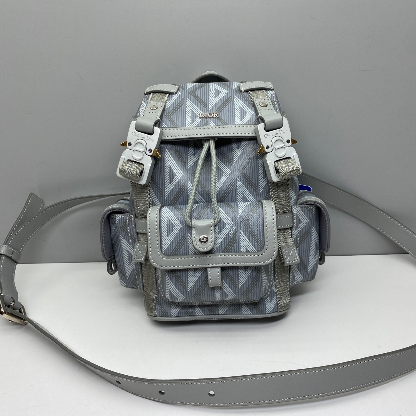 Dior Pre-Owned Authentic Dior Hit The Road Crossbody Bag Grey 17.5x9x18.5cm