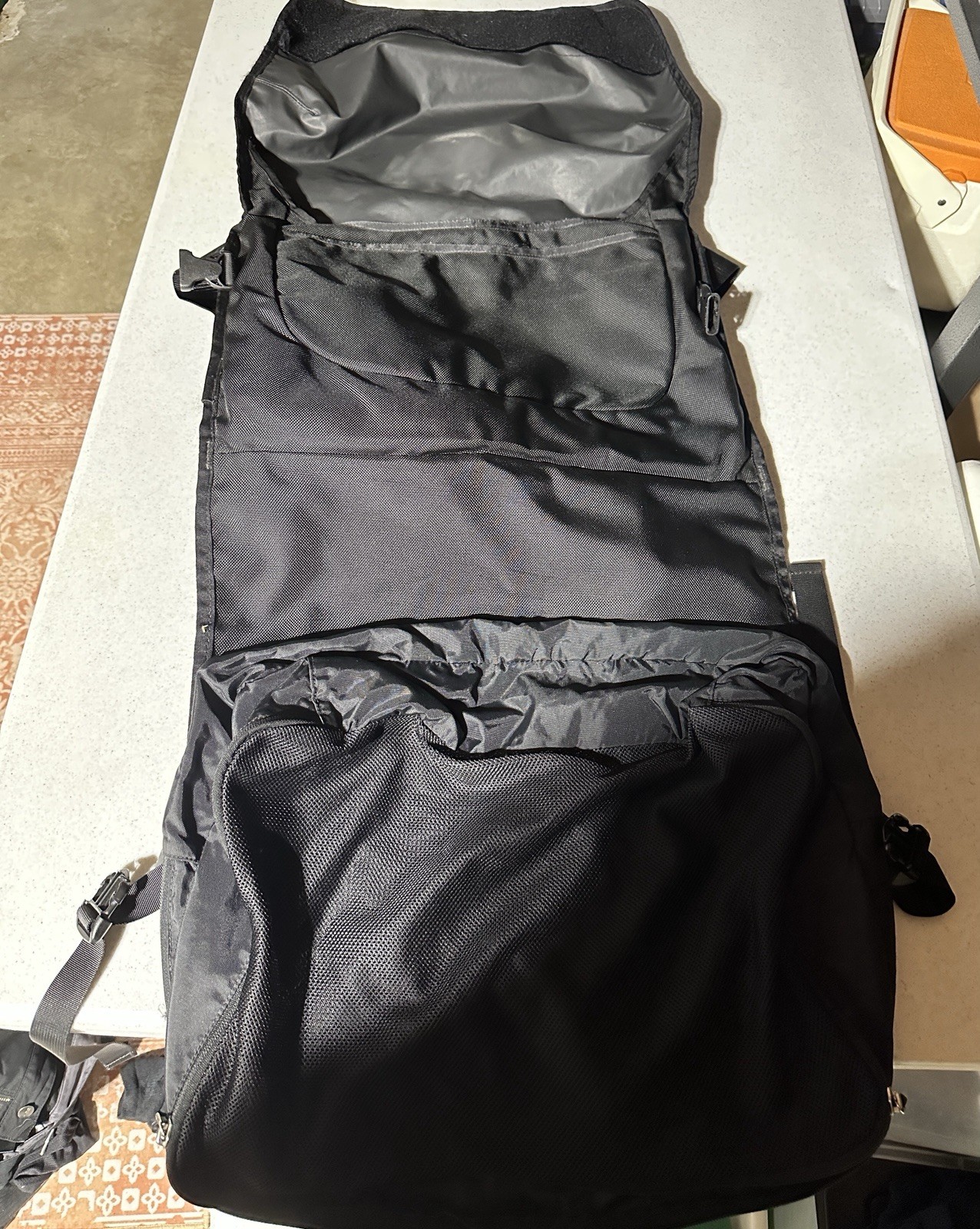 North Face Black Messenger Bag Laptop Strap & Handles