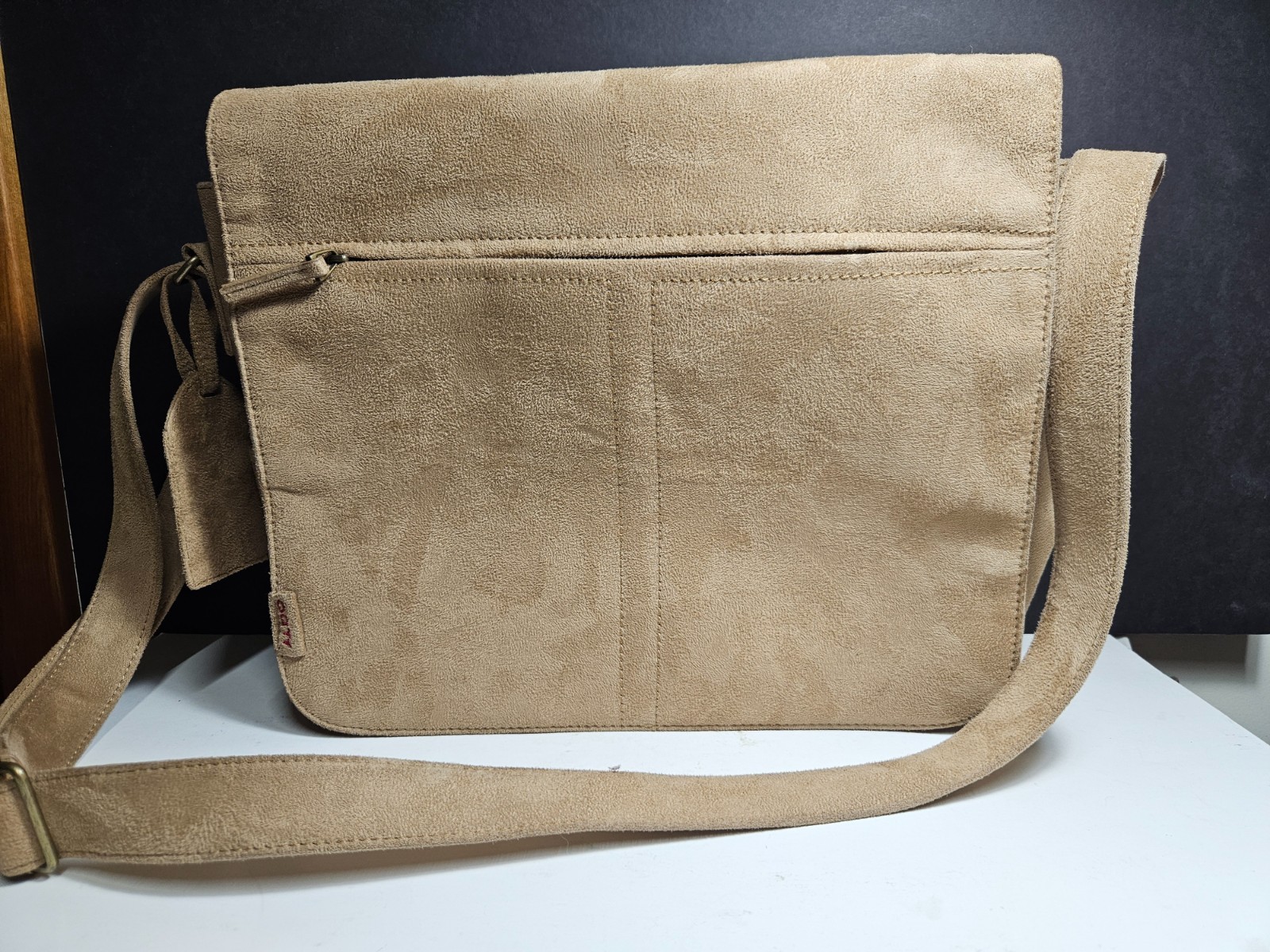 ALDO Brown Men’s Messenger Bag Adjustable Strap Inner Pockets Shoulder